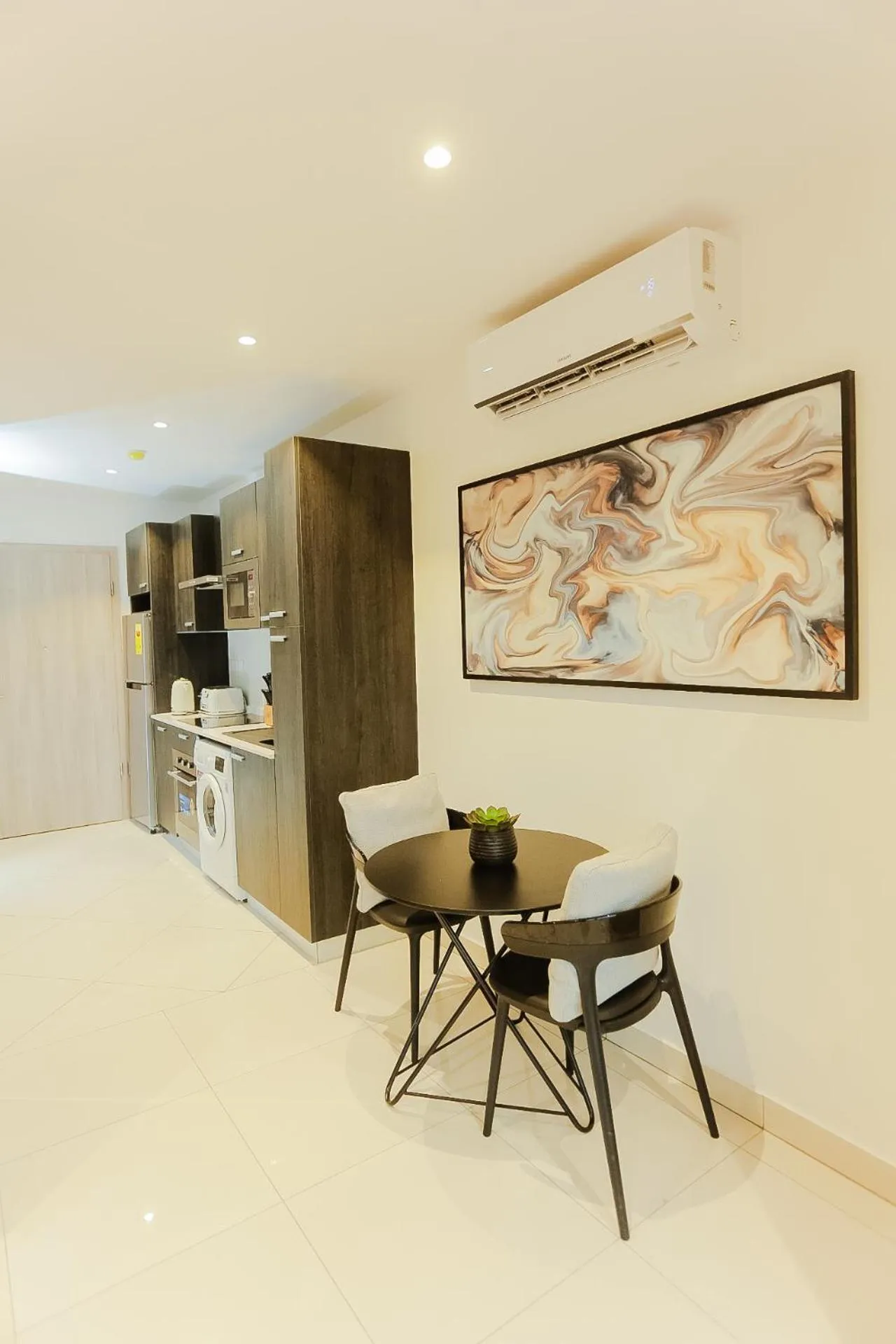 Dinner in Accra Luxury Apartments @ The Lennox