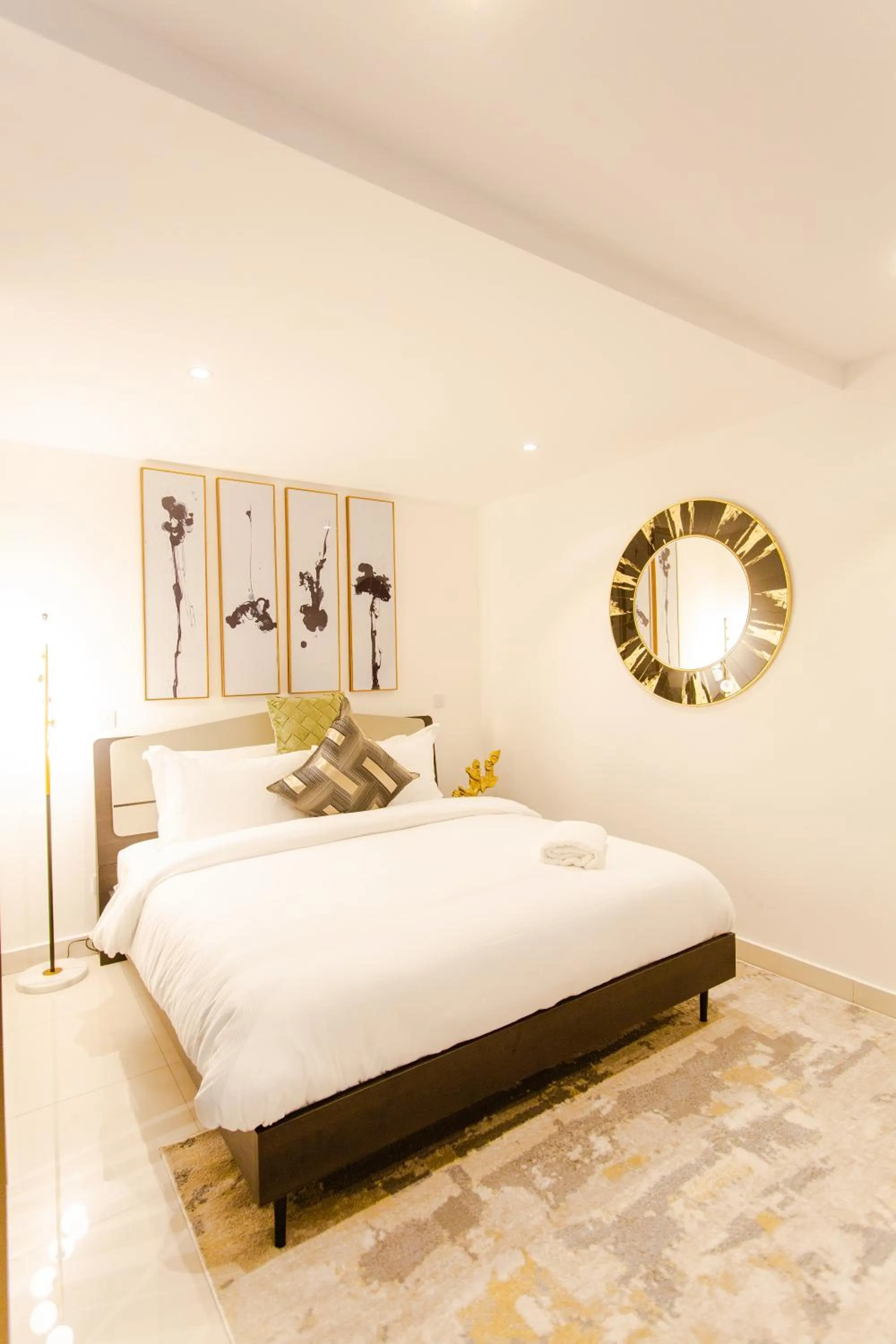 Bed in Accra Luxury Apartments @ The Lennox