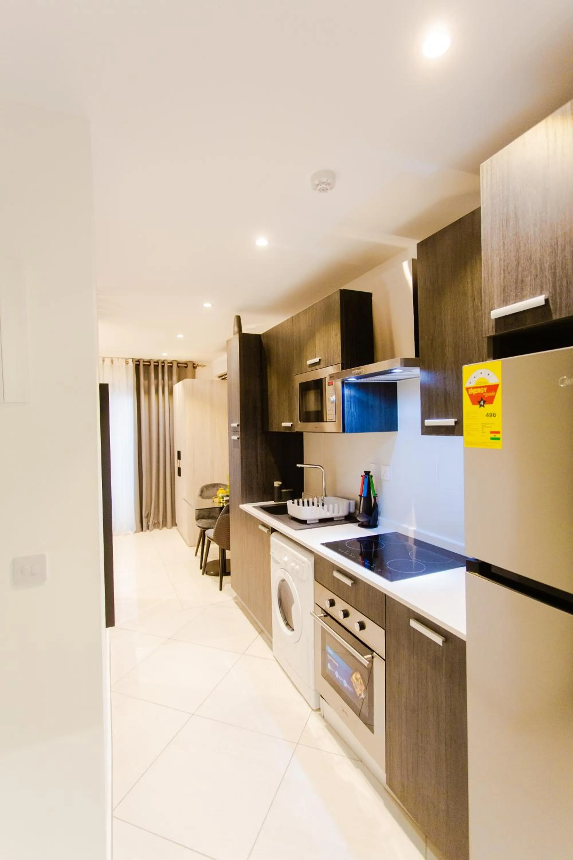Kitchen or kitchenette in Accra Luxury Apartments @ The Lennox