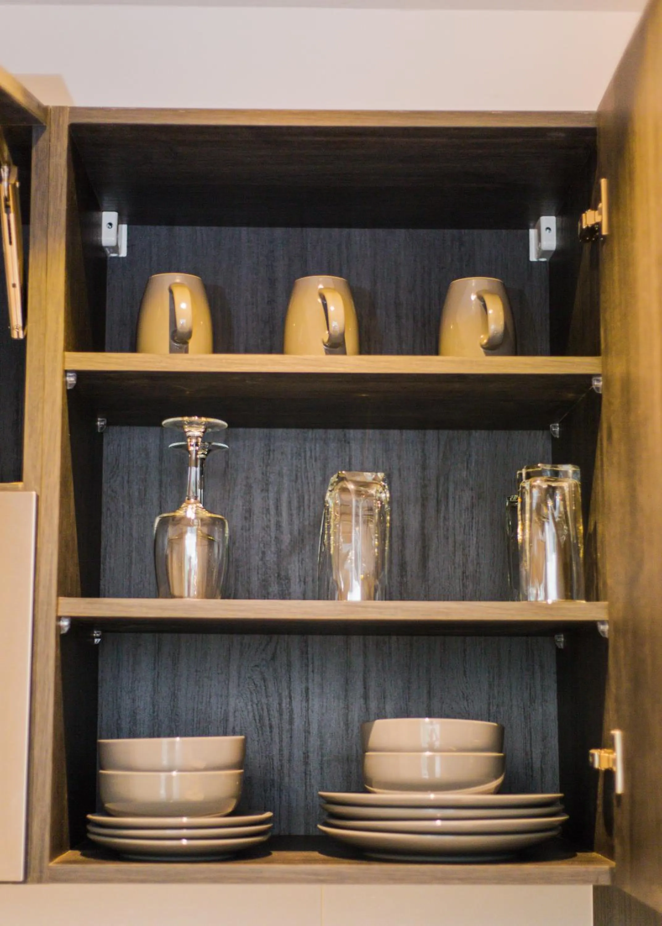 Kitchen or kitchenette in Accra Luxury Apartments @ The Lennox