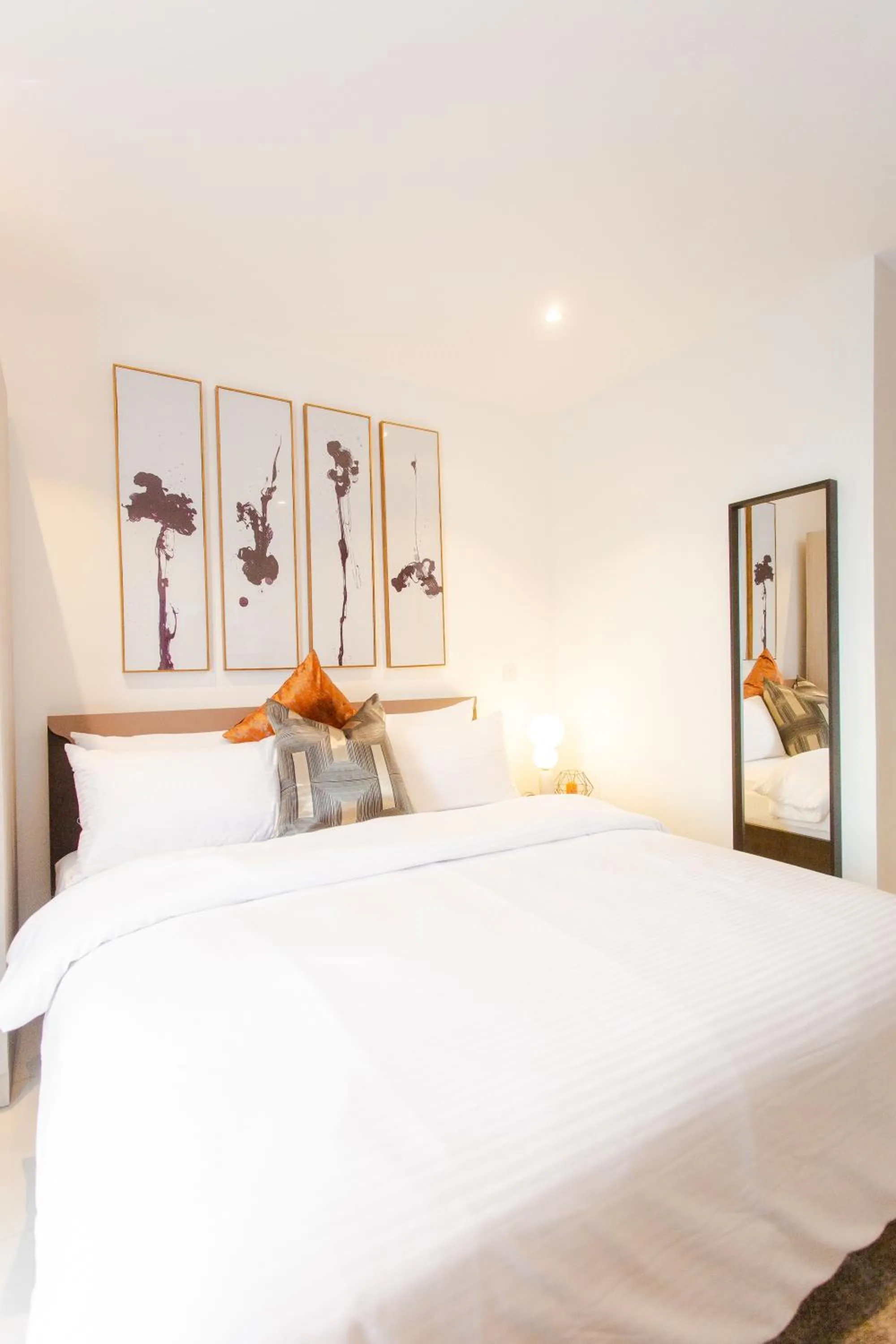 Bed in Accra Luxury Apartments @ The Lennox