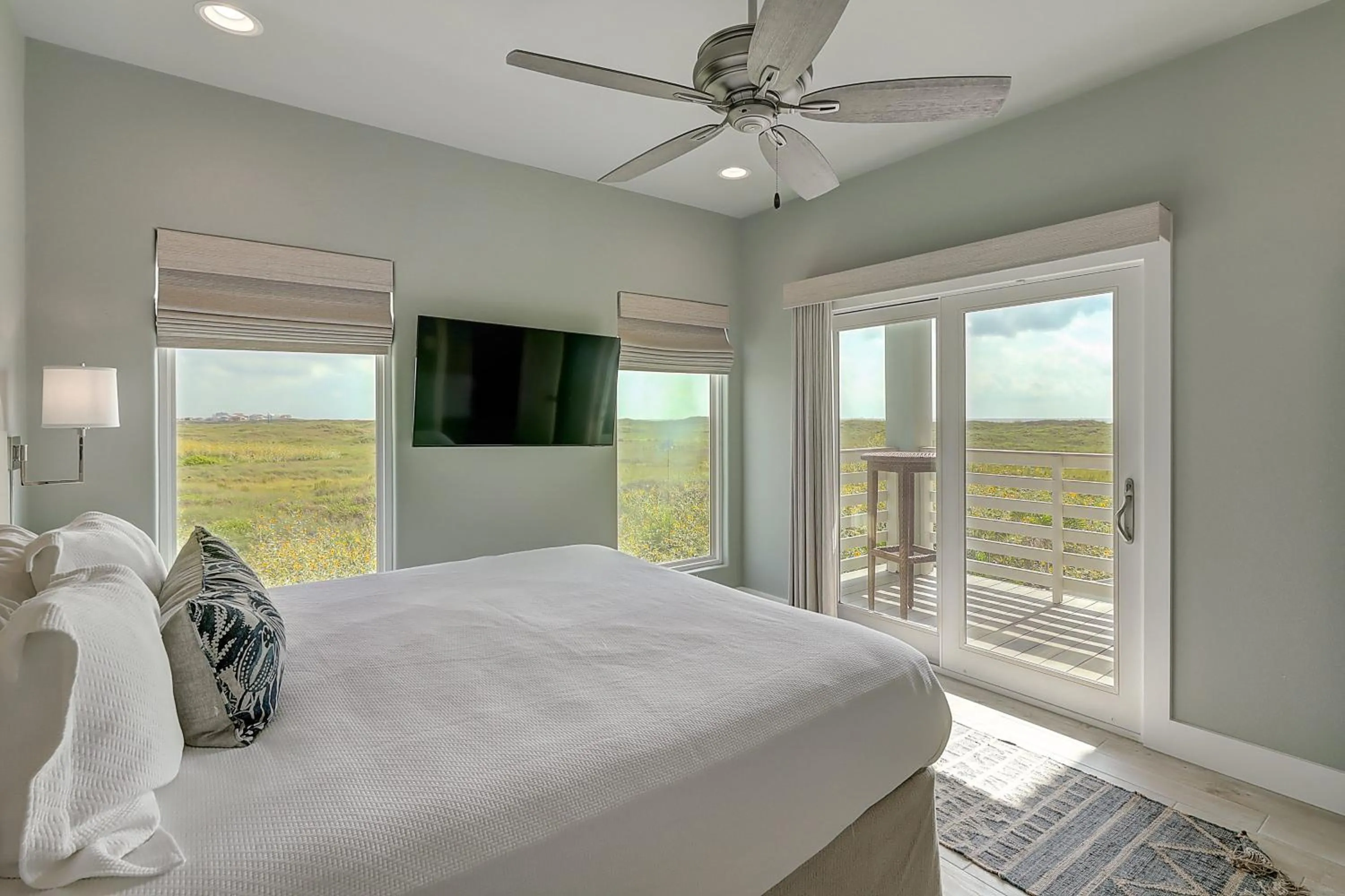 Bed in BeachHouse Bliss