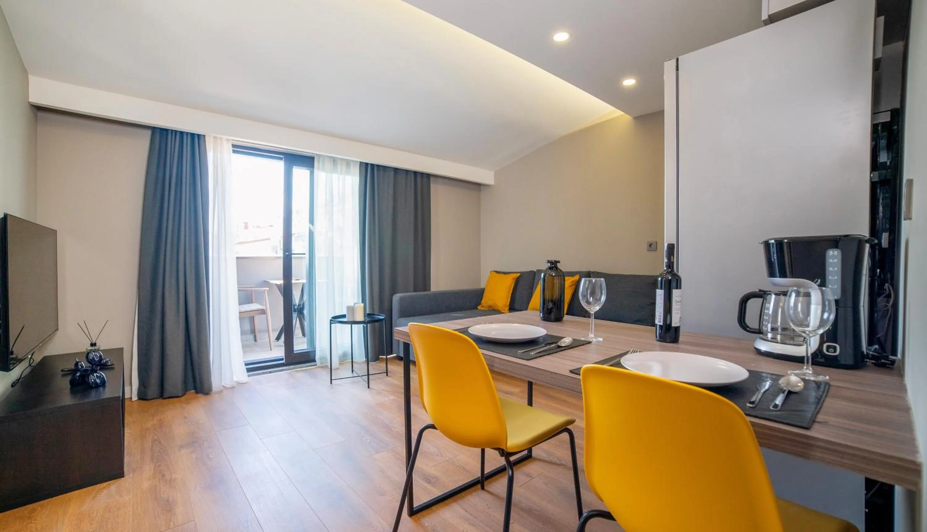 Living room in VESTA SUITES