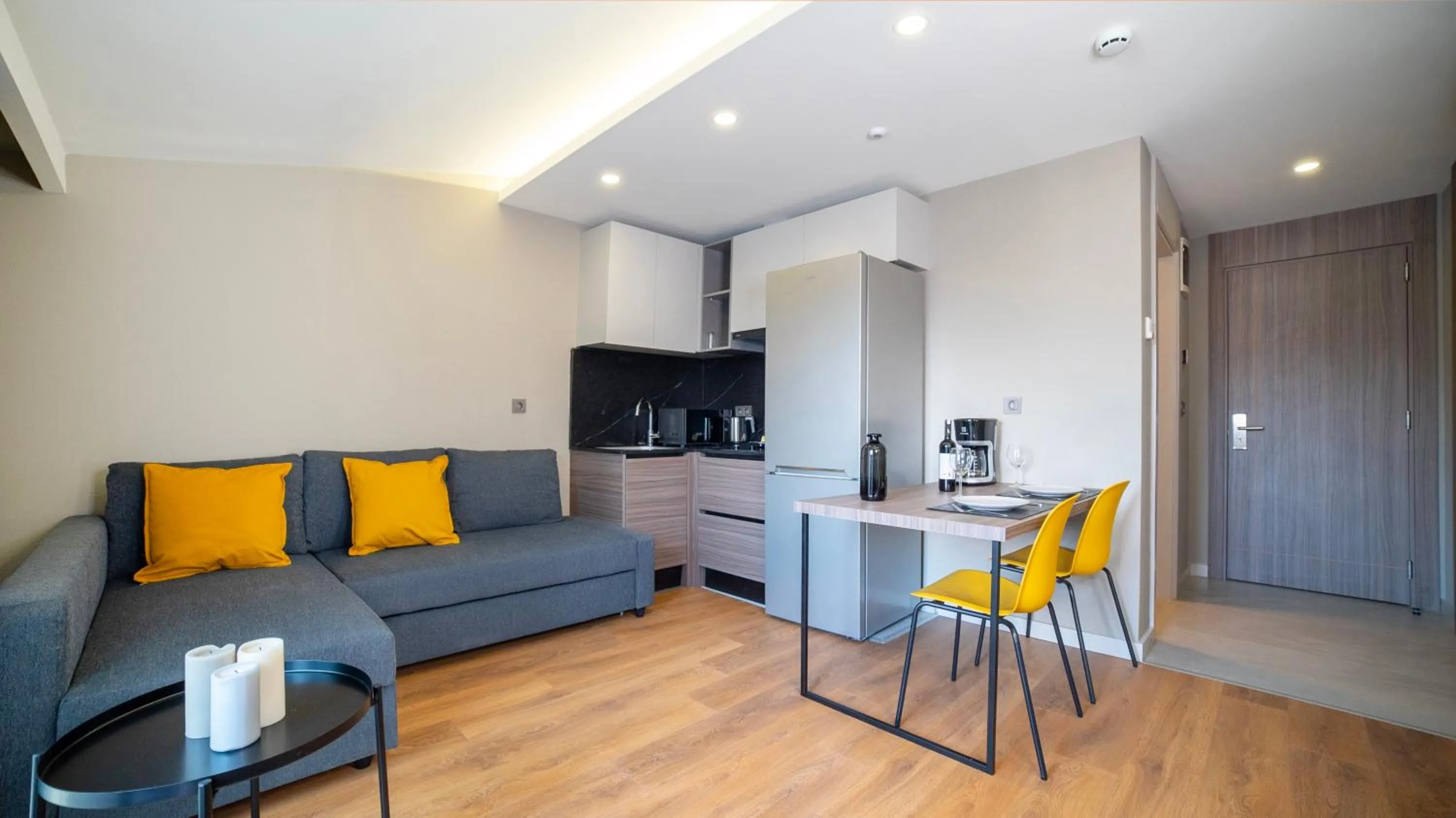 Massage in VESTA SUITES