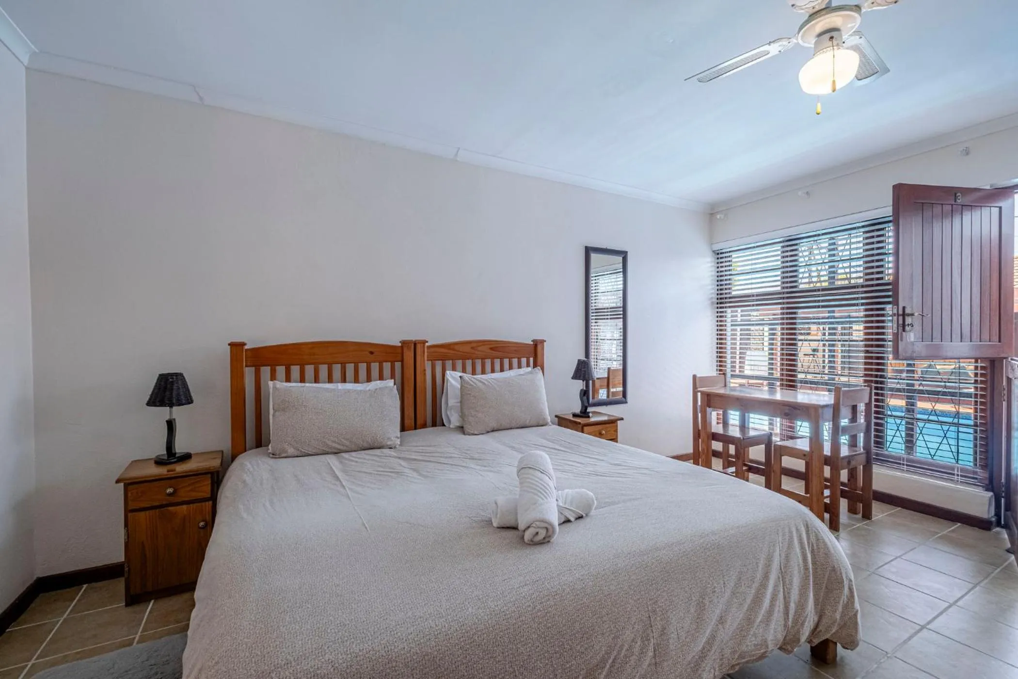 Seating area, Bed in 5 Third Avenue Guesthouse