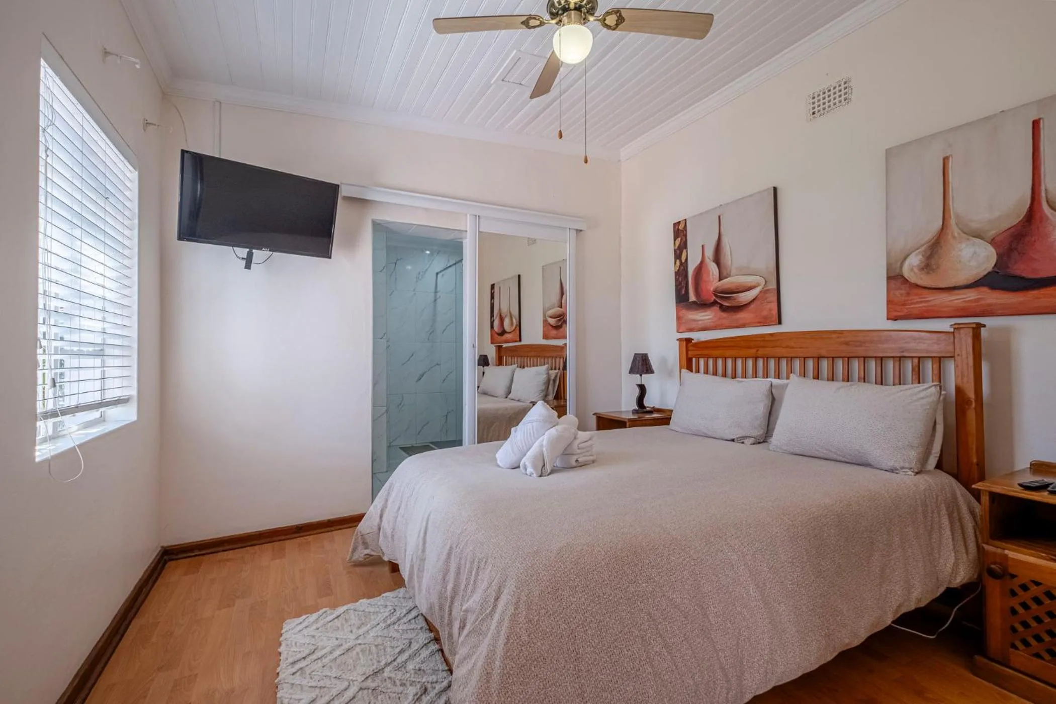 Bedroom, Bed in 5 Third Avenue Guesthouse