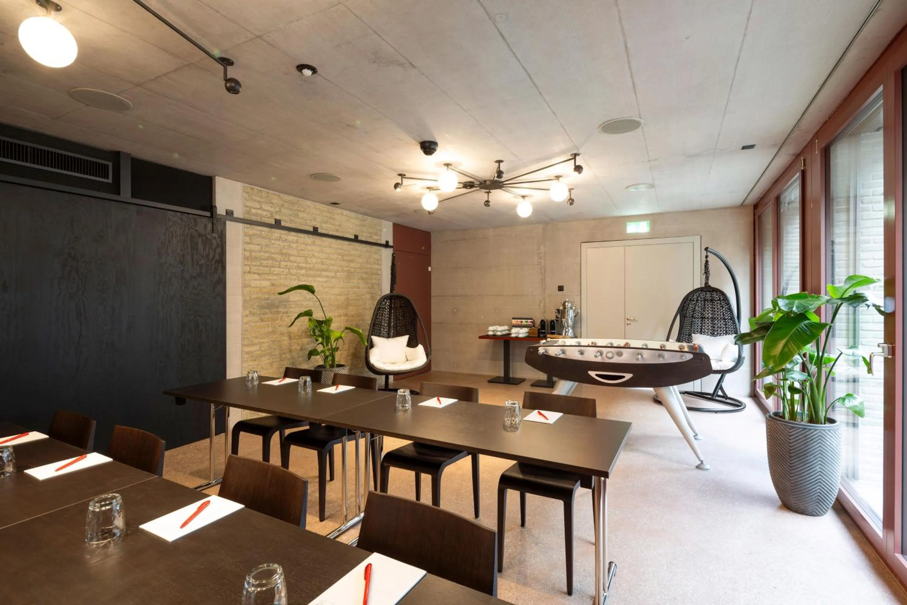 Meeting/conference room in Tailormade Hotel LEO St Gallen