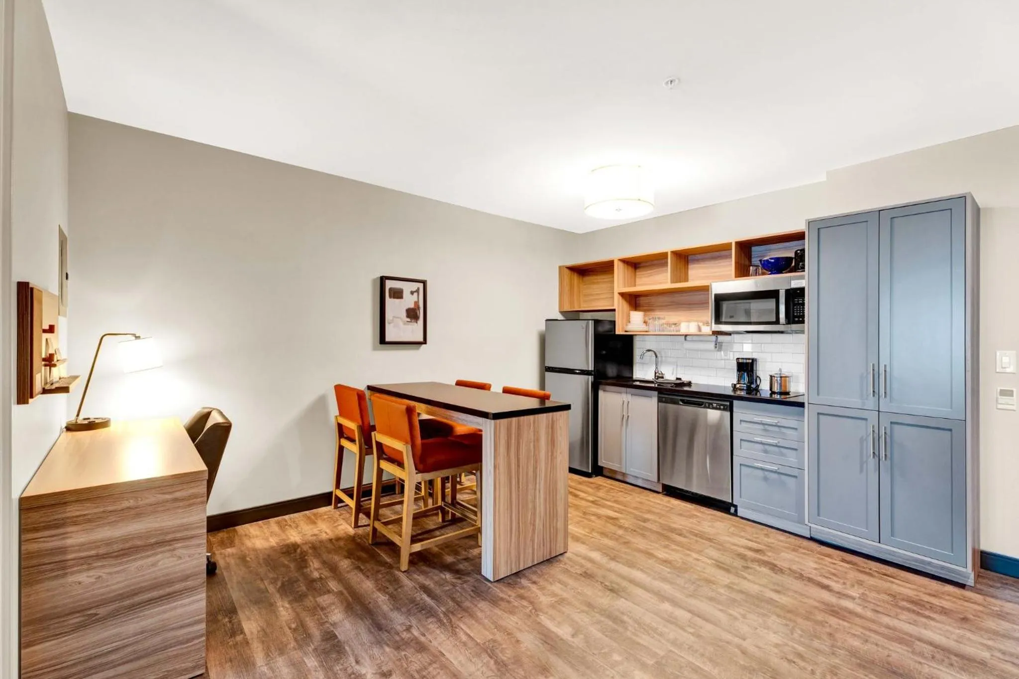 Photo of the whole room in Candlewood Suites - Detroit - Auburn Hills by IHG