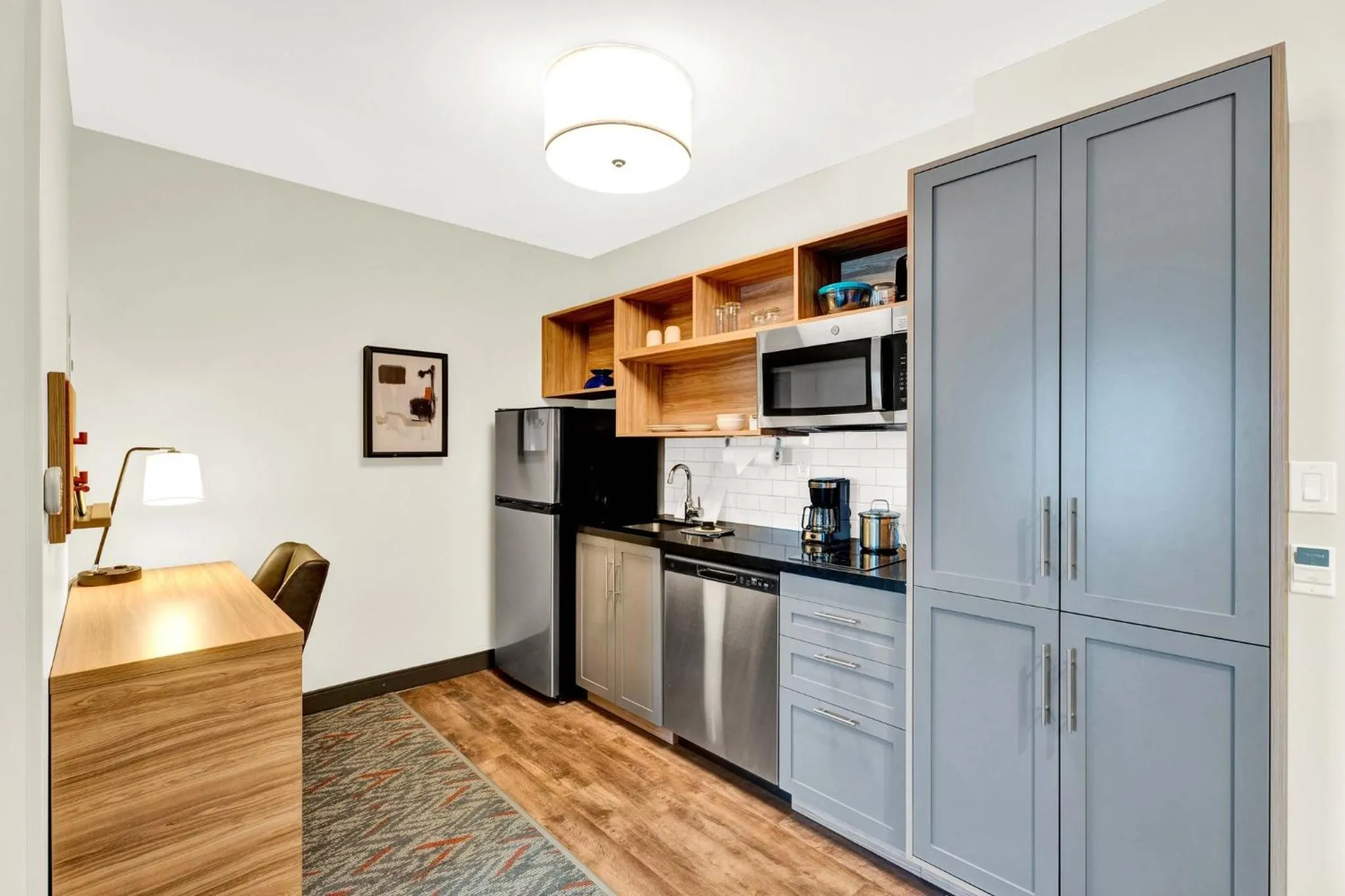 Photo of the whole room in Candlewood Suites - Detroit - Auburn Hills by IHG