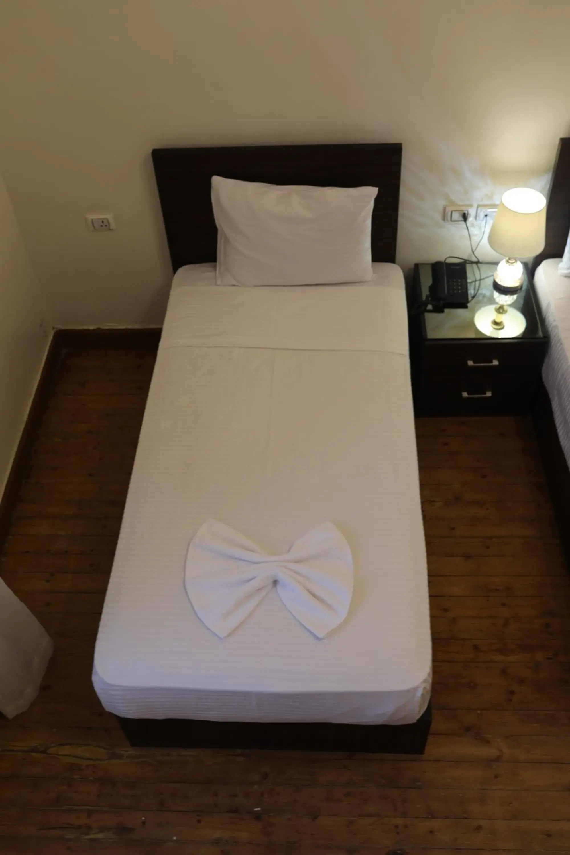 Budget Single Room in New Midtown Budget Single Room in New Midtown