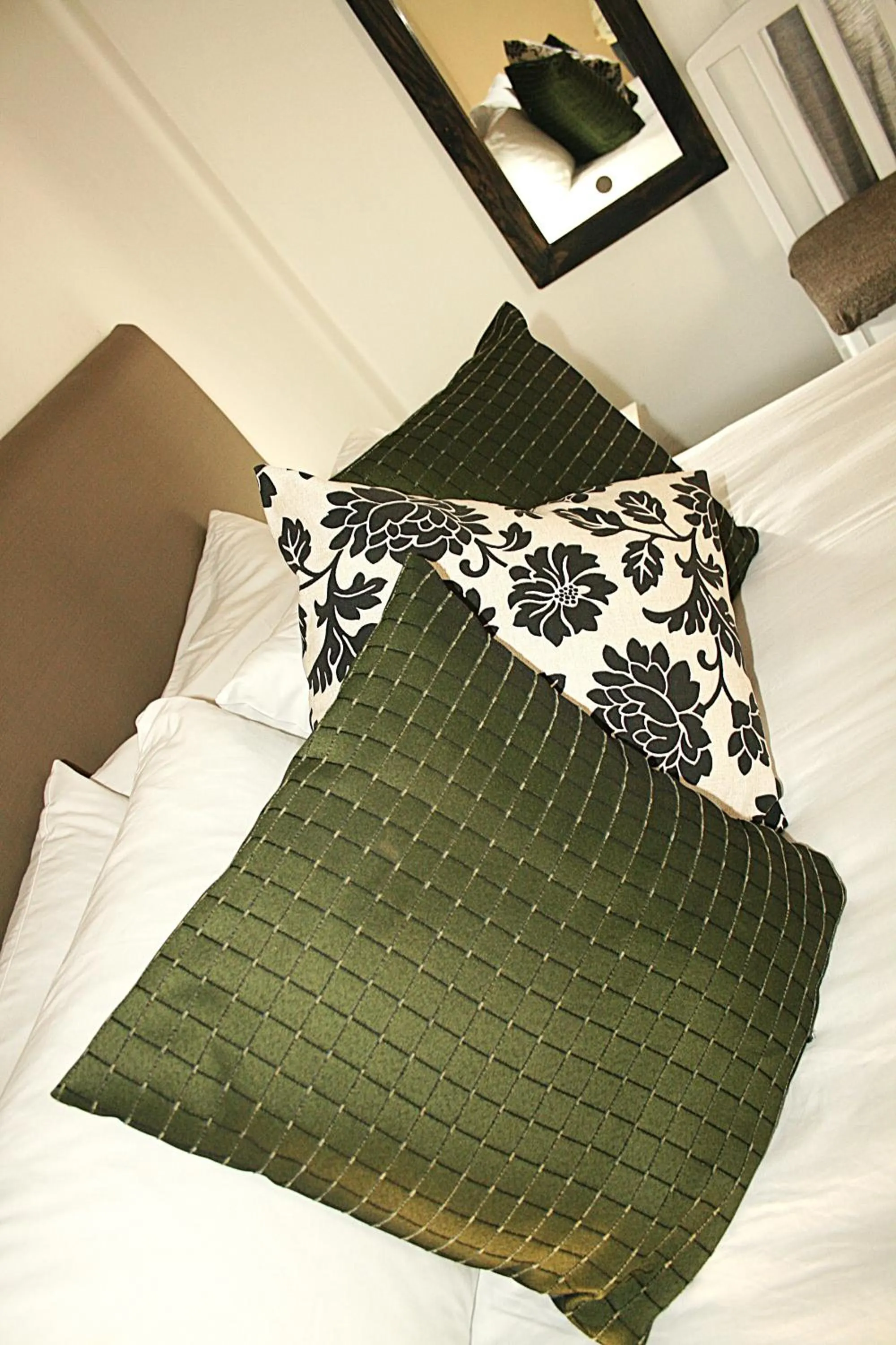 Decorative detail, Bed in The Residence at Villa Wiese