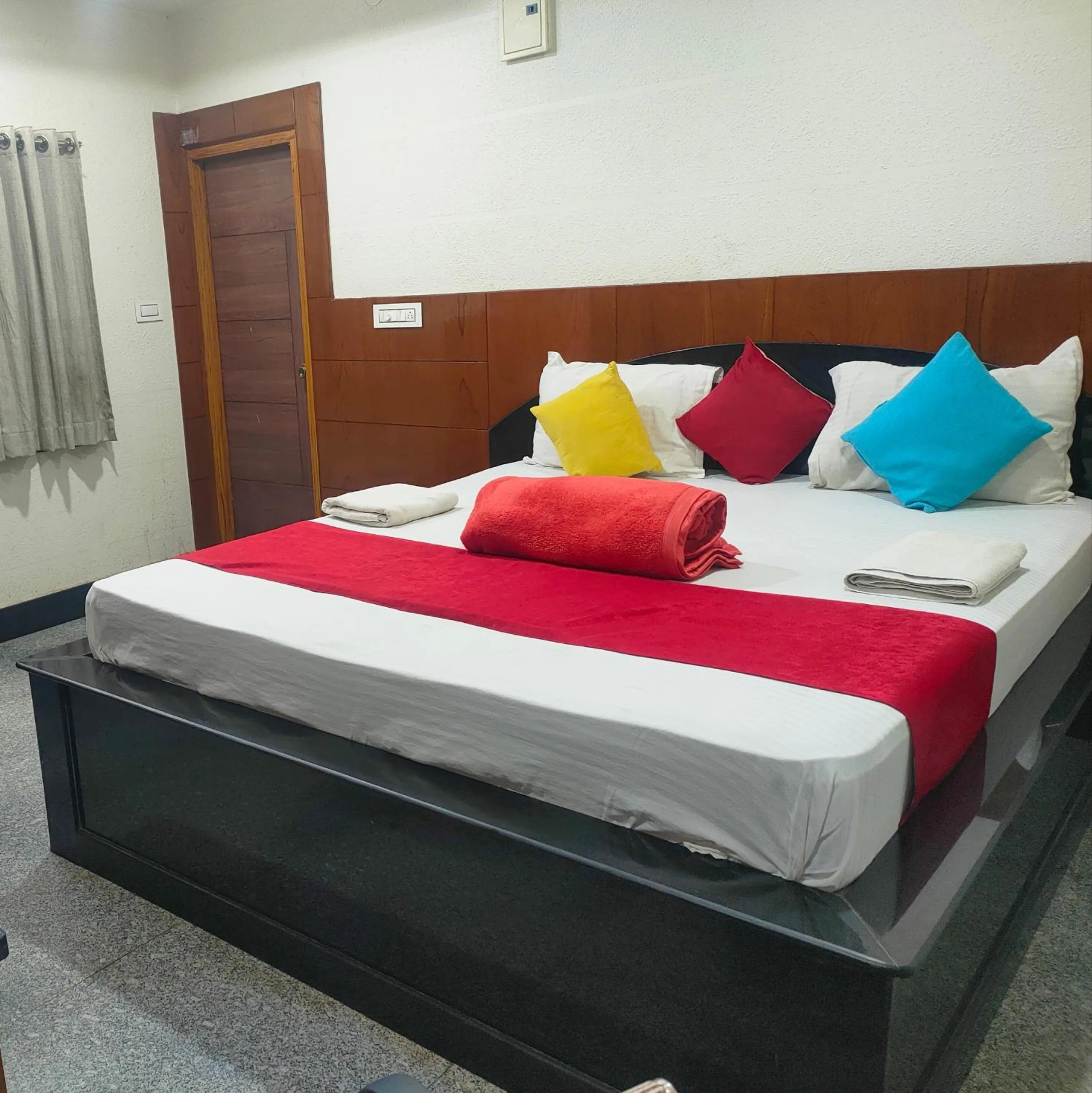 Bed in Hotel New Maruthi Inn, LB Nagar