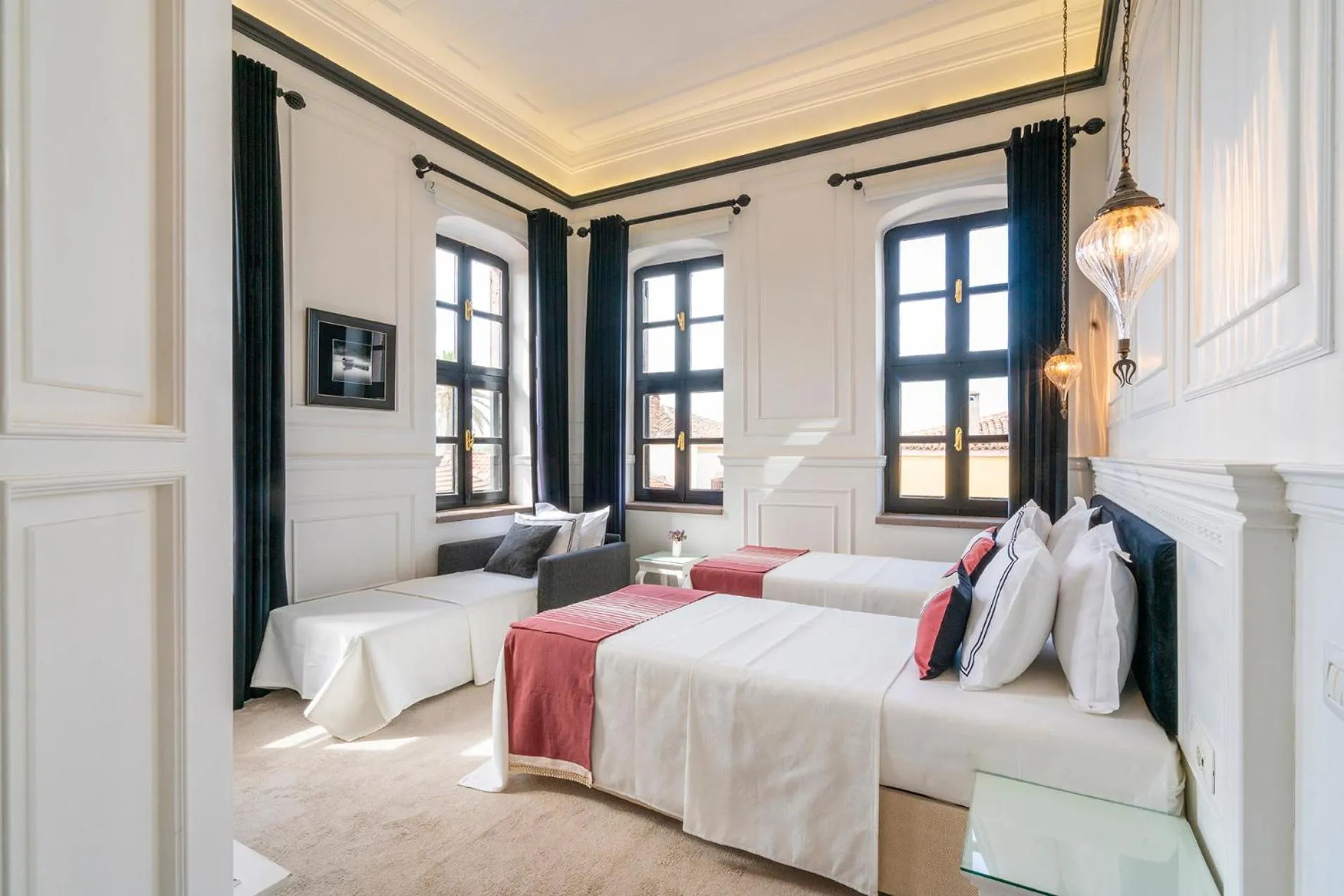 Bed in Siyah Lale Cunda 1841