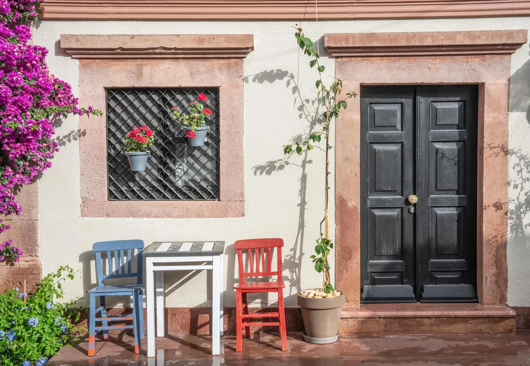 Property building in Siyah Lale Cunda 1841