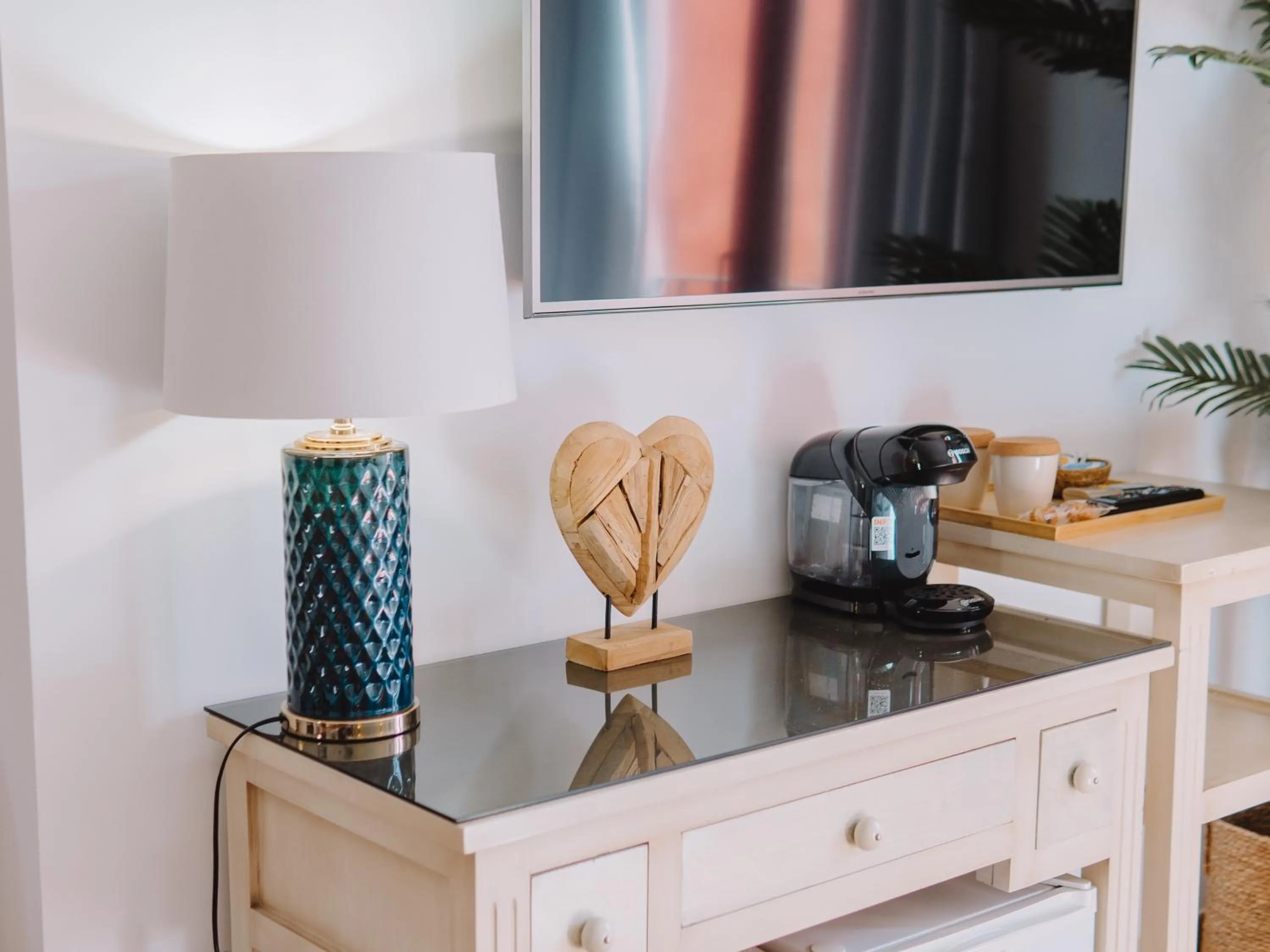 TV and multimedia in Hotel Boutique Cerro del Sol Adults only recommended