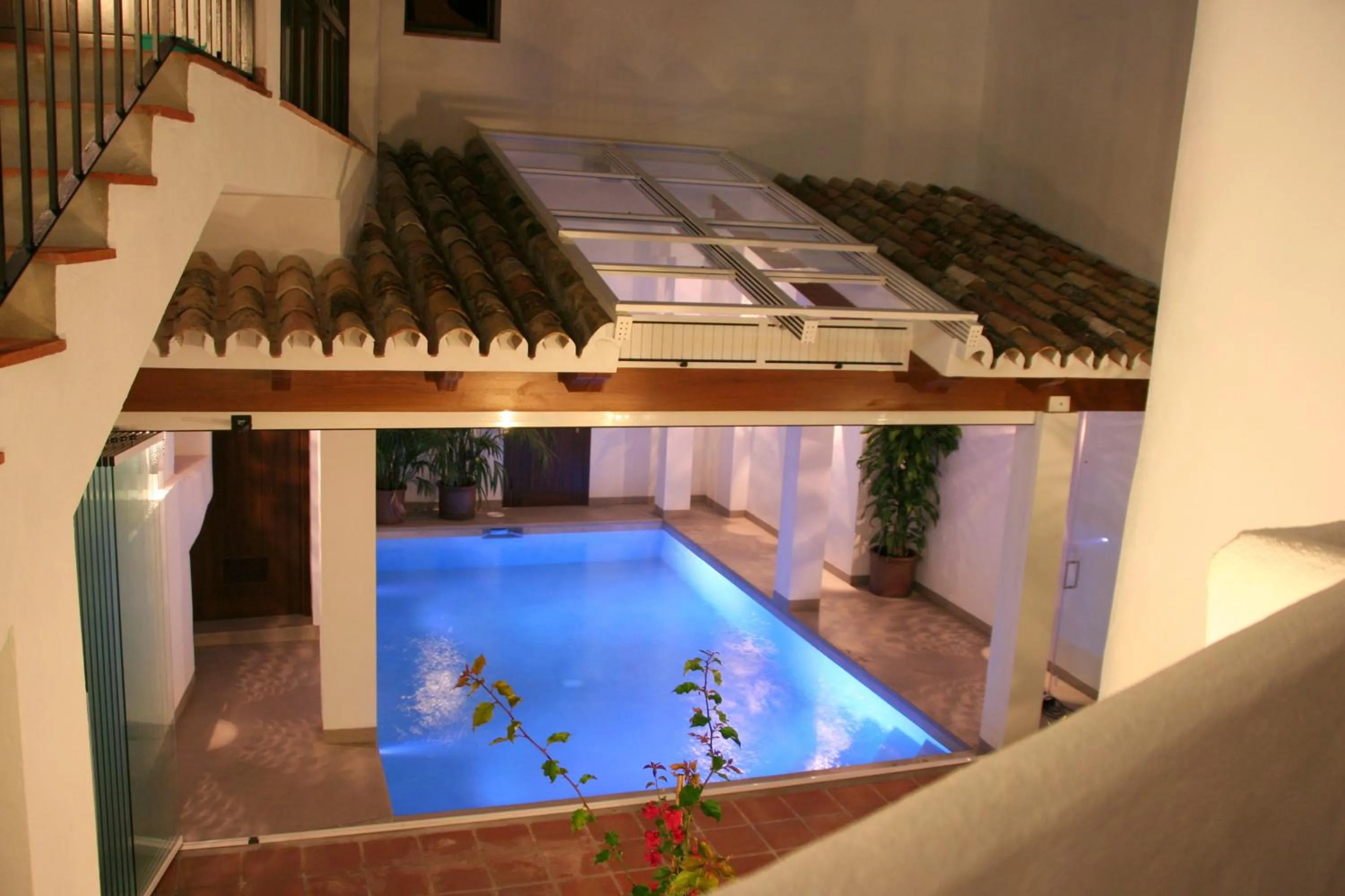 Swimming pool in Boutique Hotel La Posada del Angel Ojén