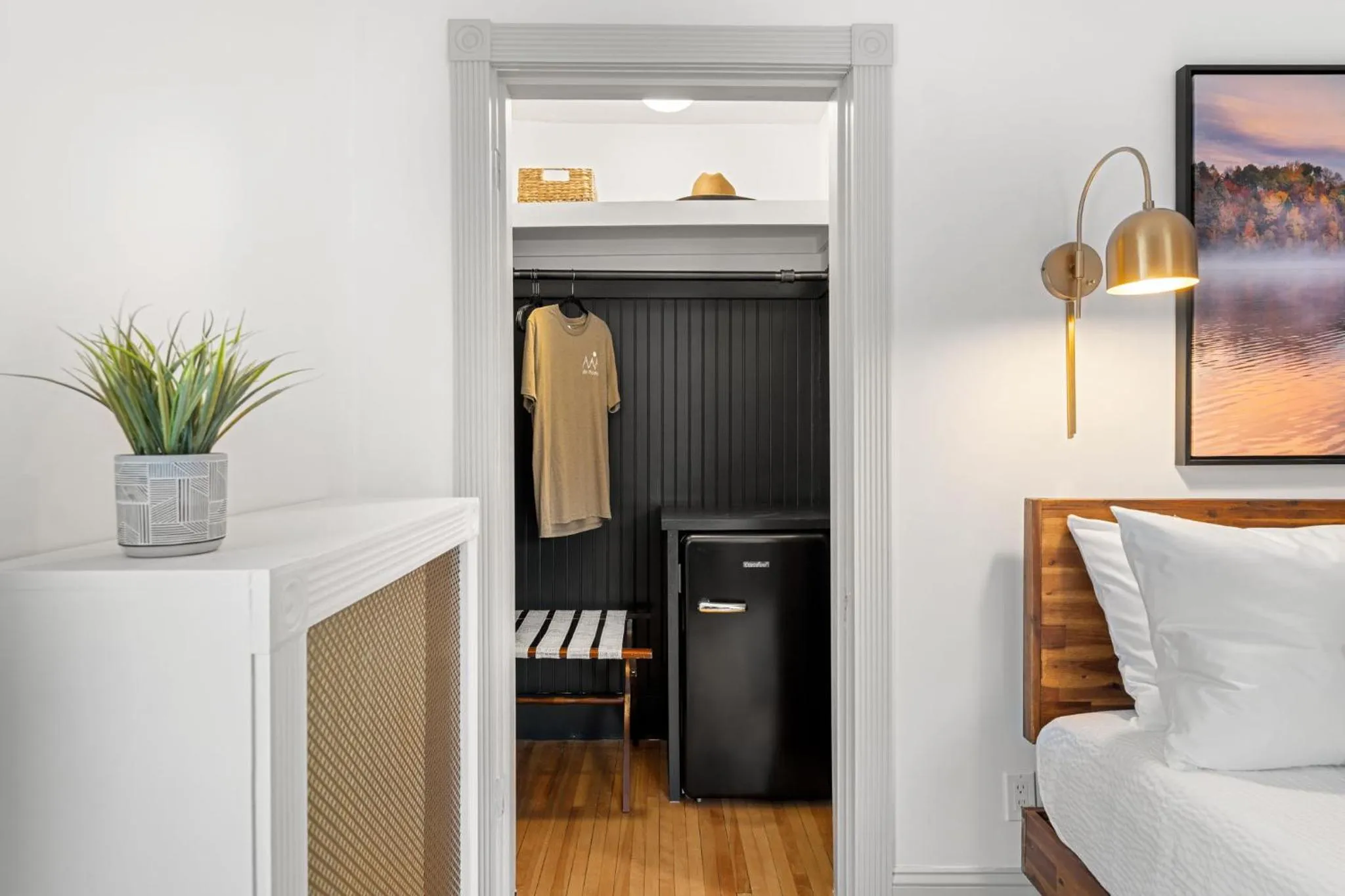 Bedroom in Launchpoint Lodge