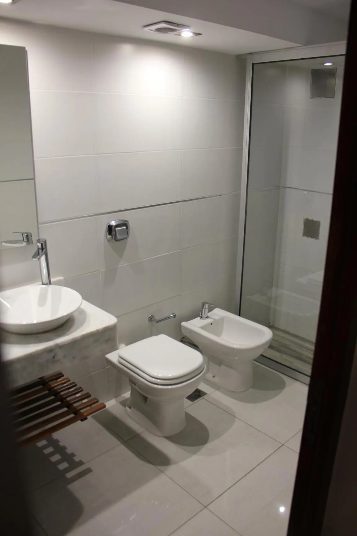 Bathroom in HOMEFULL Apartamentos