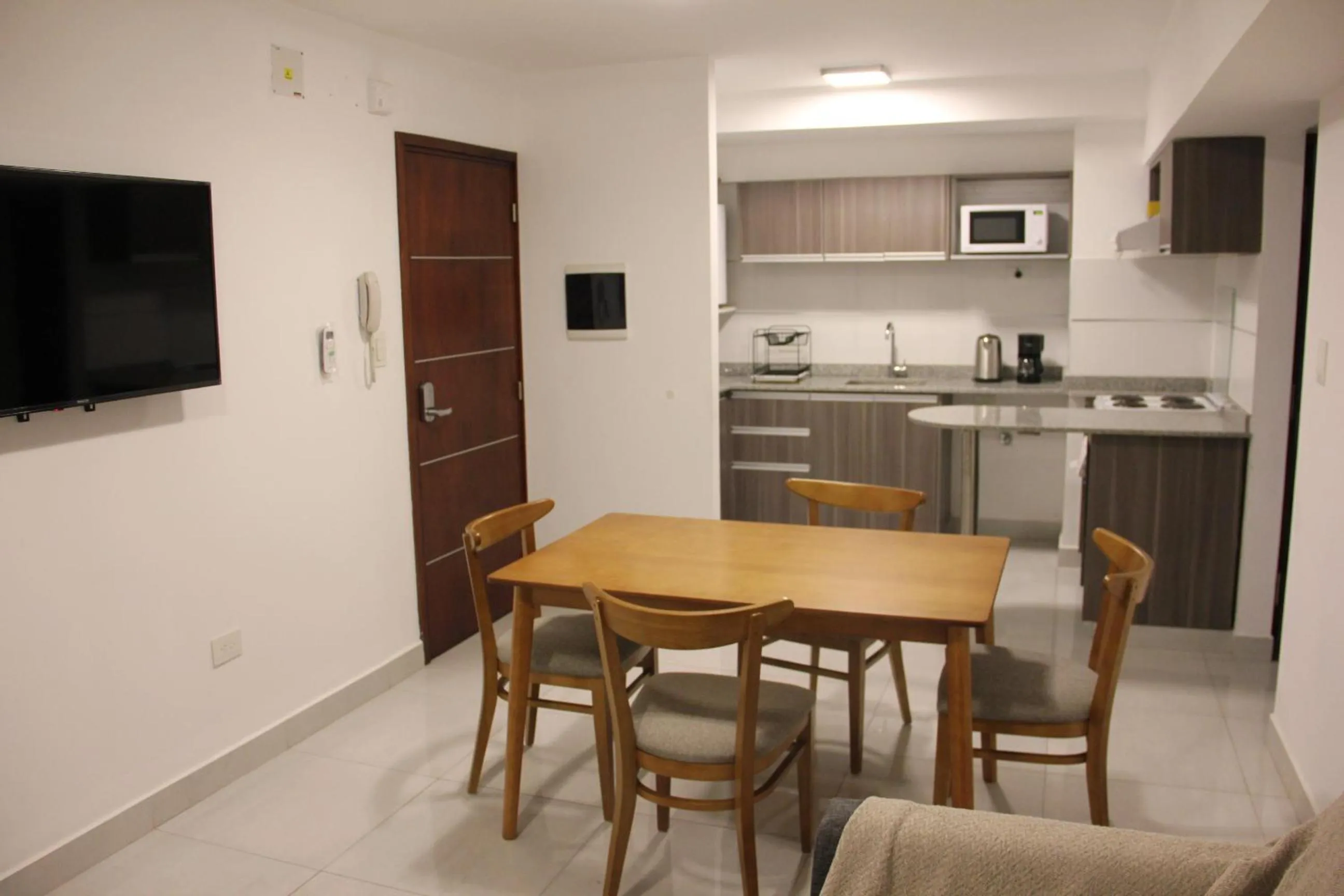 Kitchen or kitchenette in HOMEFULL Apartamentos