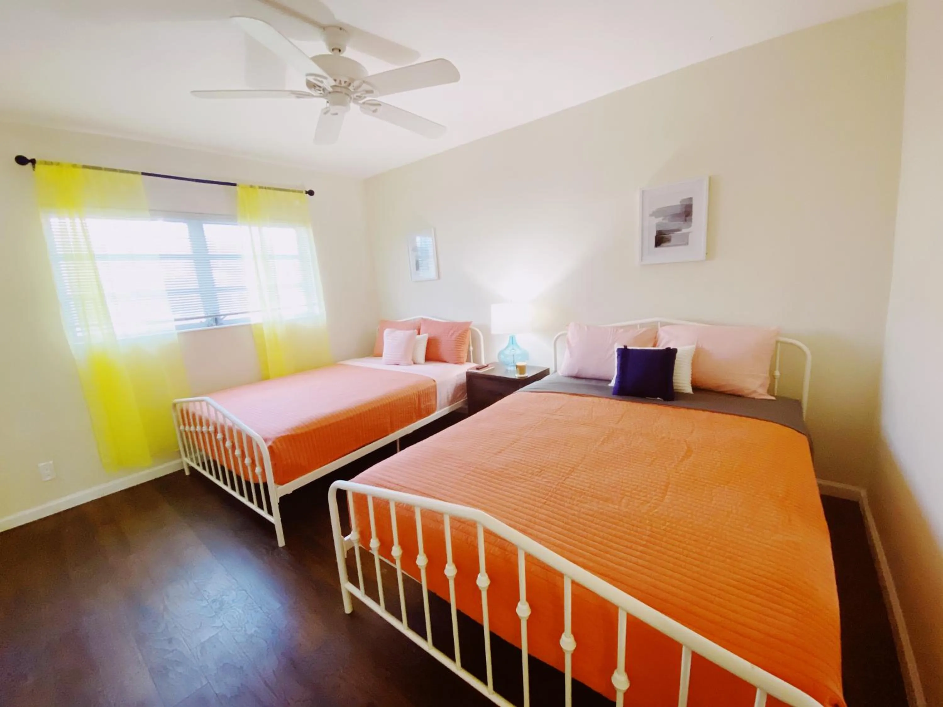 Bed in Bayview Regency Apartments By Lowkl