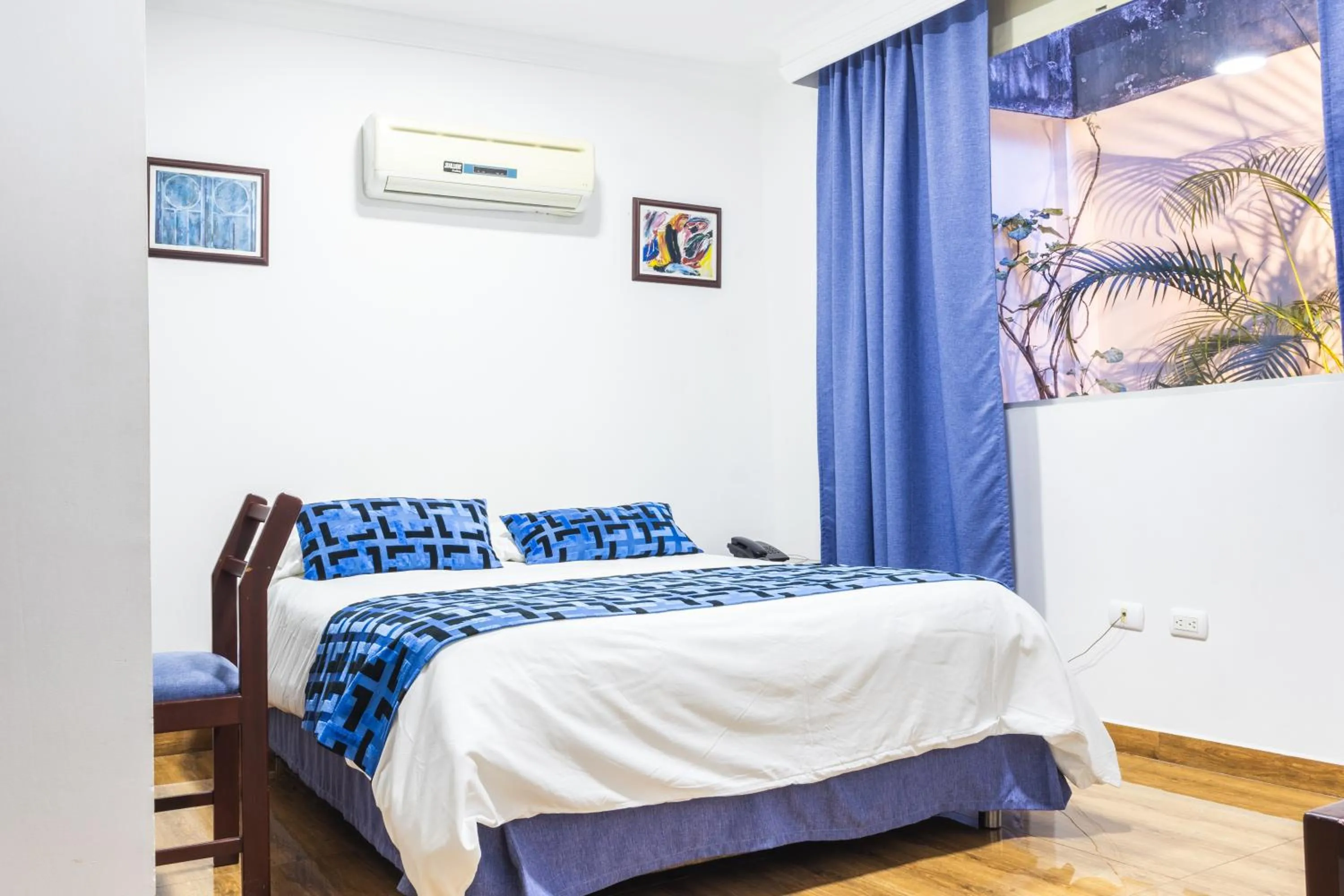 Bed in Hotel Kamani Florencia