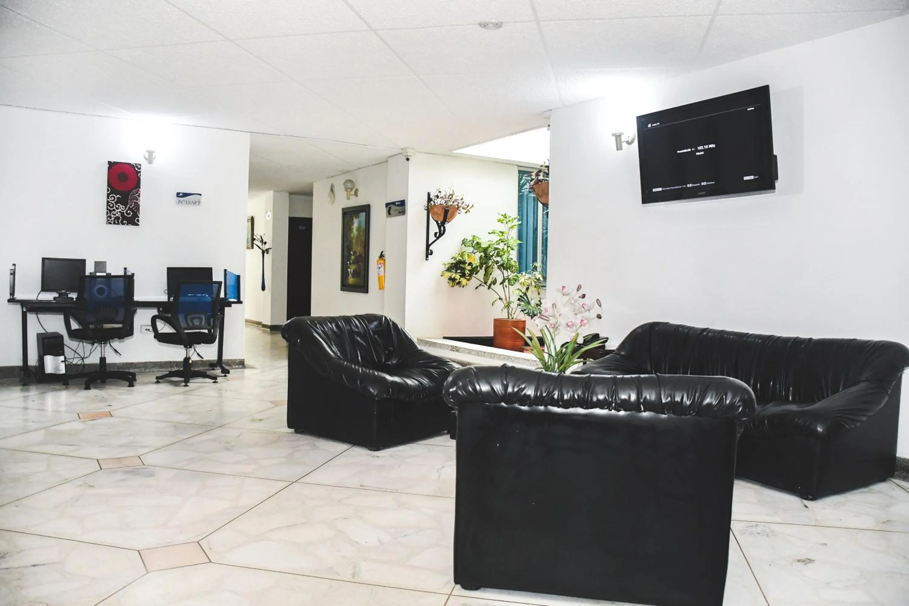 Seating area in Hotel Kamani Florencia