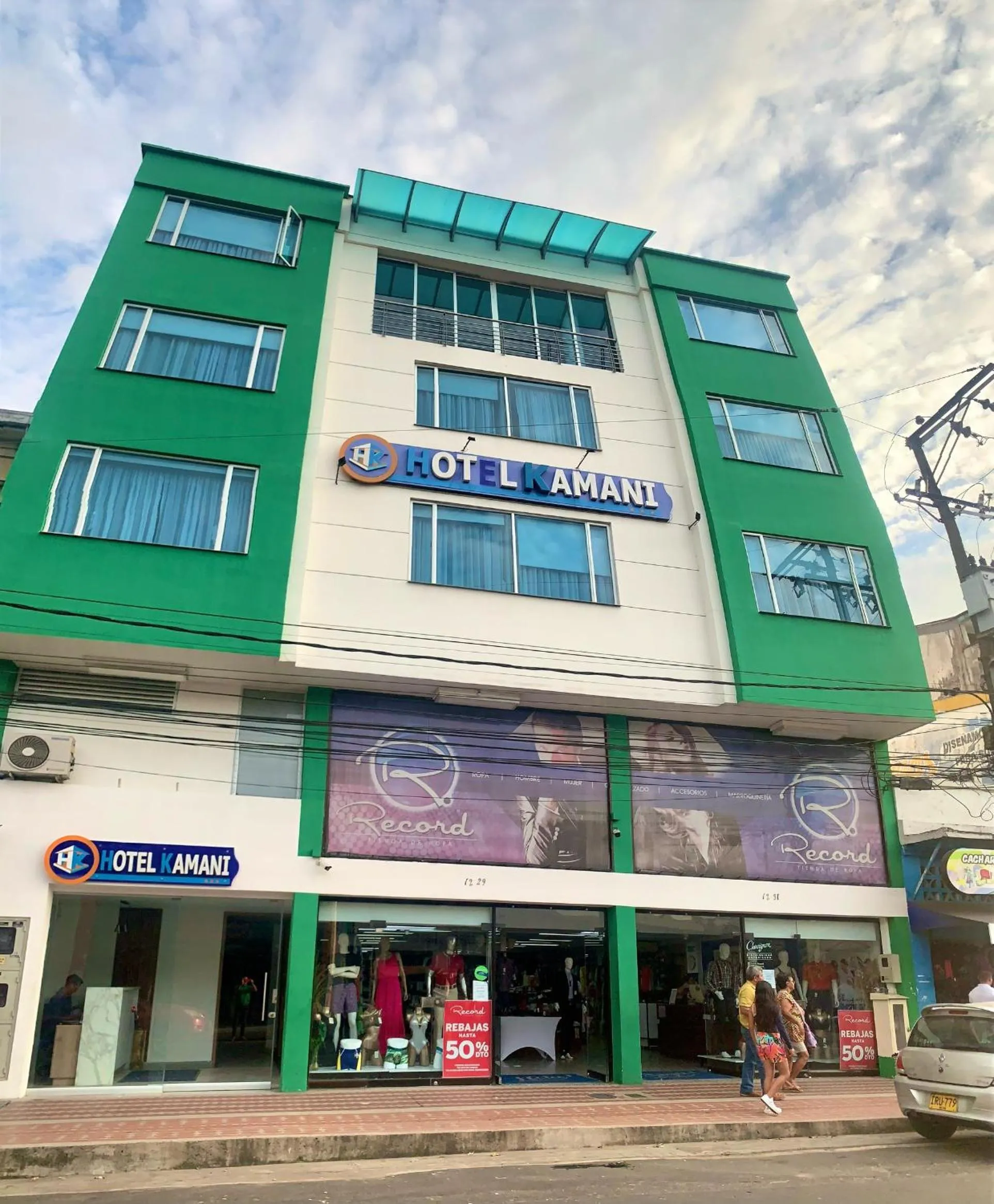 Property building in Hotel Kamani Florencia