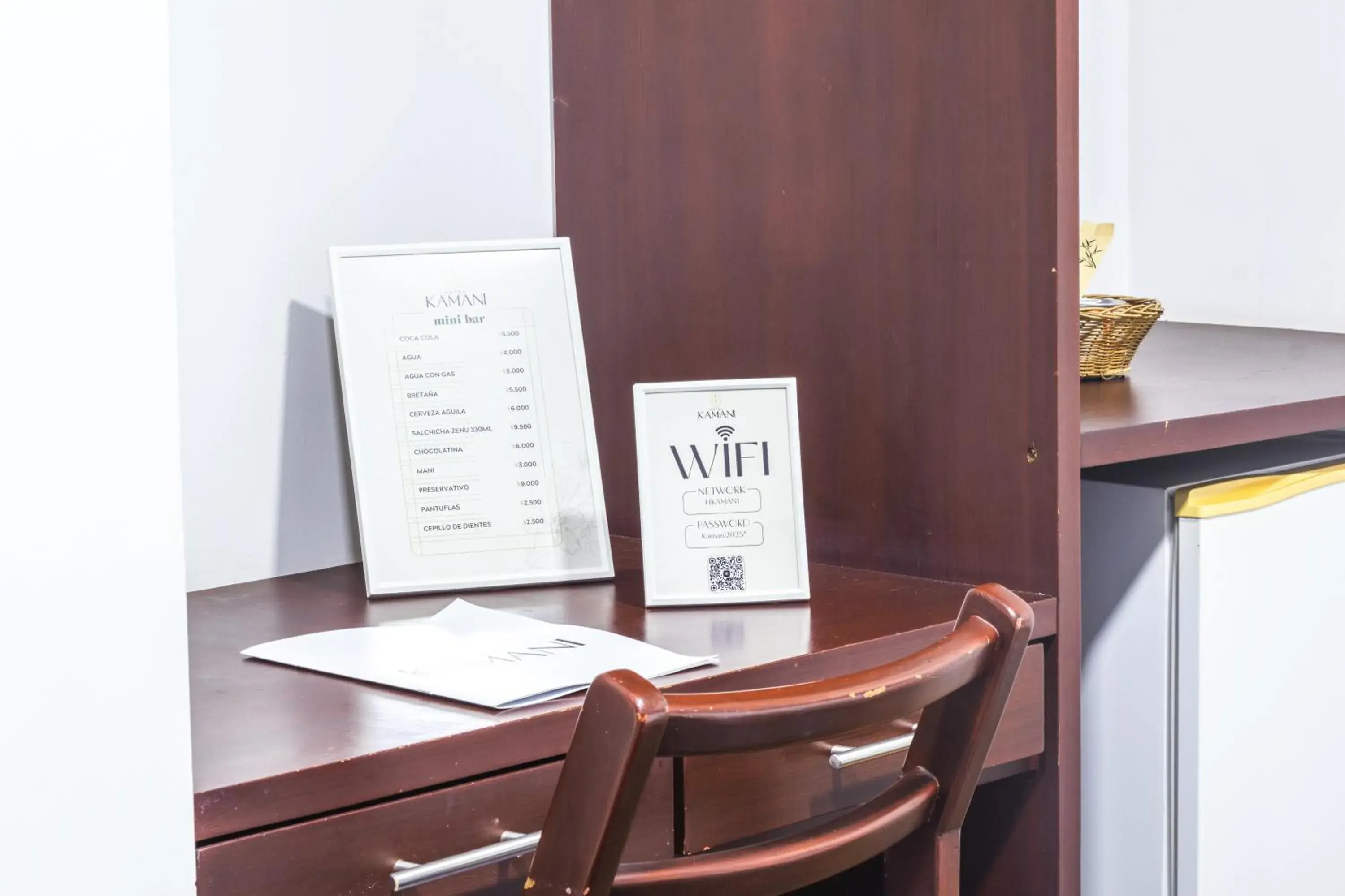 Double Room (1 Adult + 1 Child) in Hotel Kamani Florencia Double Room (1 Adult + 1 Child) in Hotel Kamani Florencia