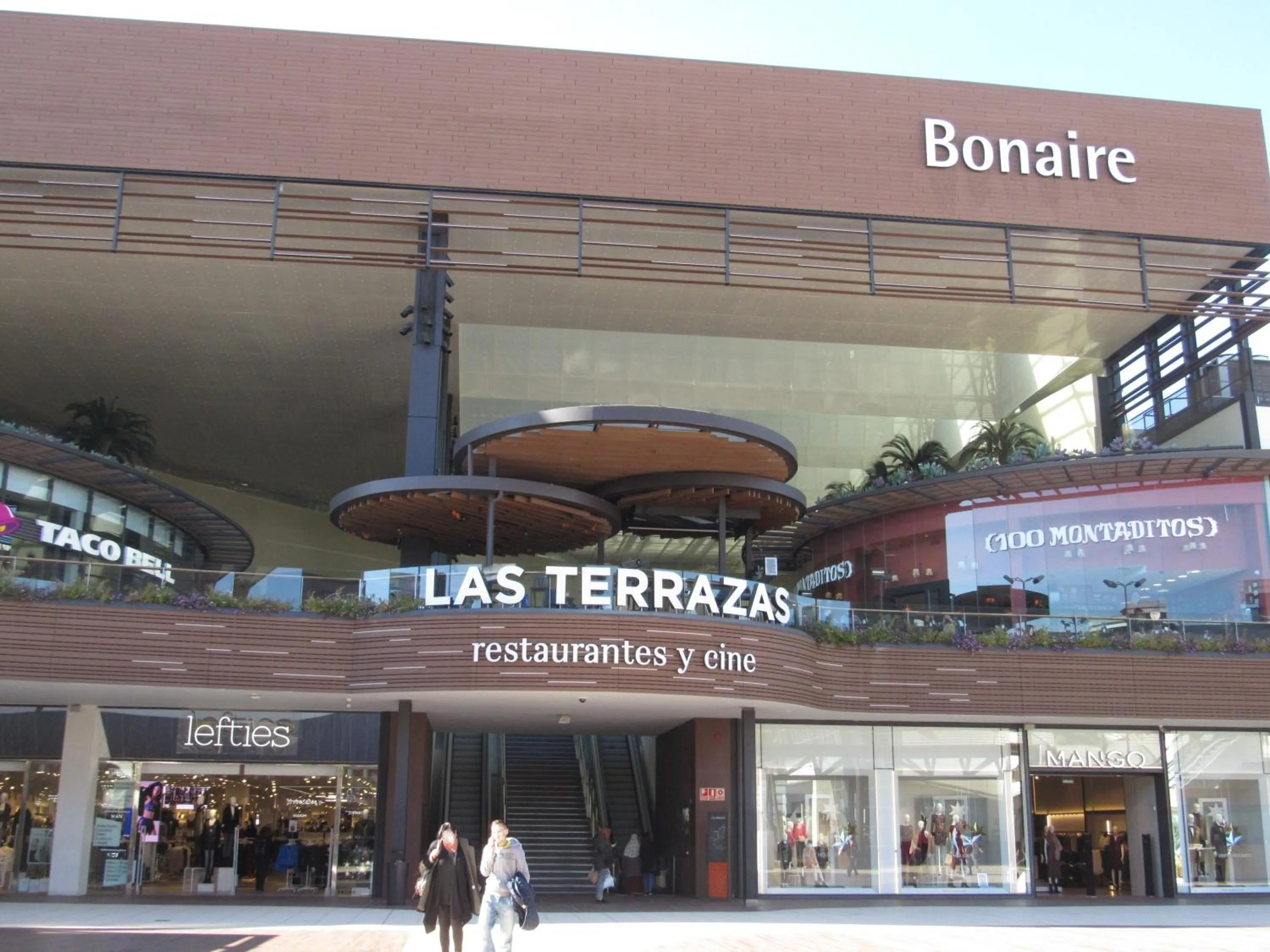 Food close-up in Holiday Inn Express Valencia Bonaire by IHG