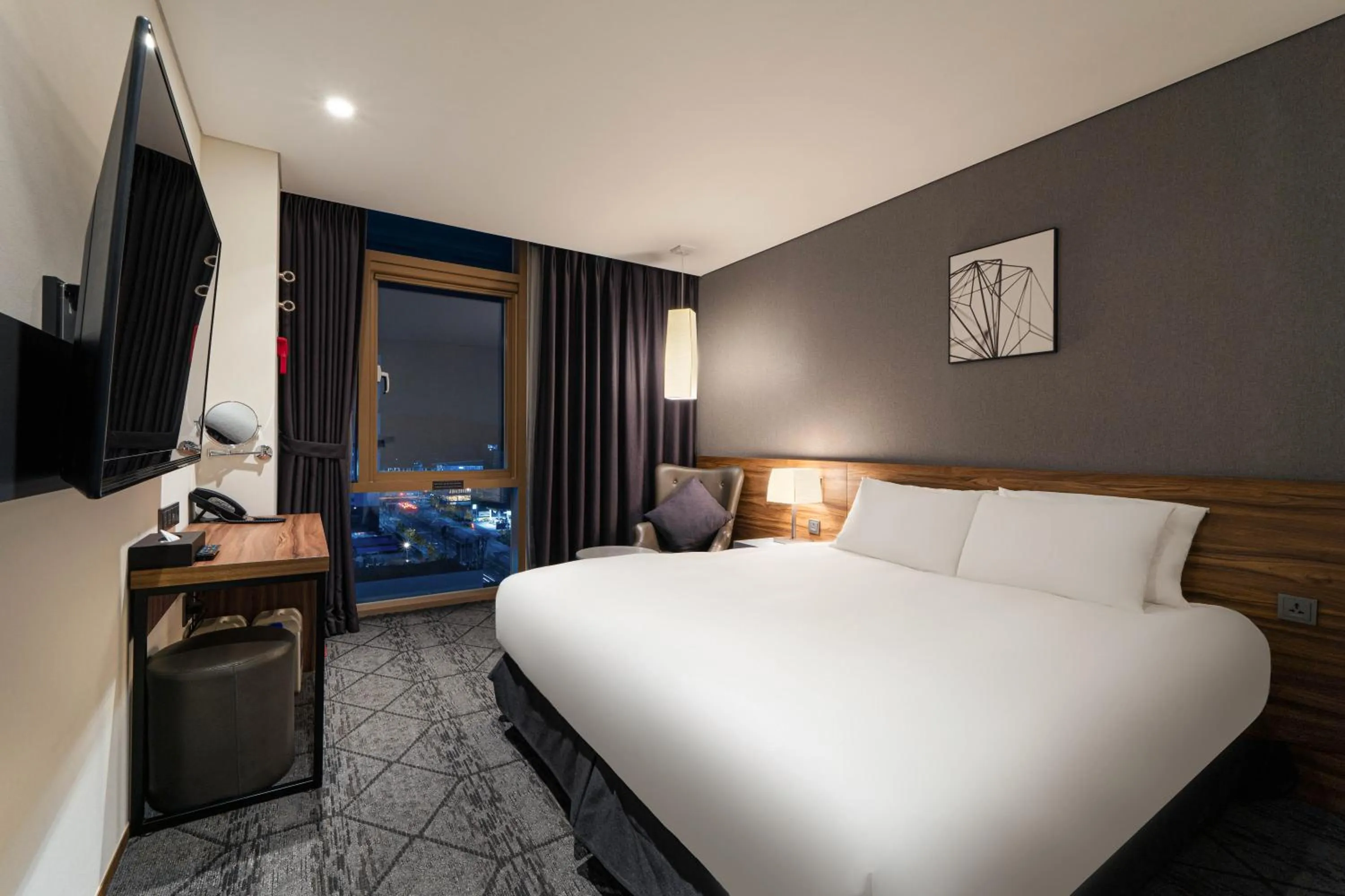 Bedroom, Bed in Staz Hotel Ulsan