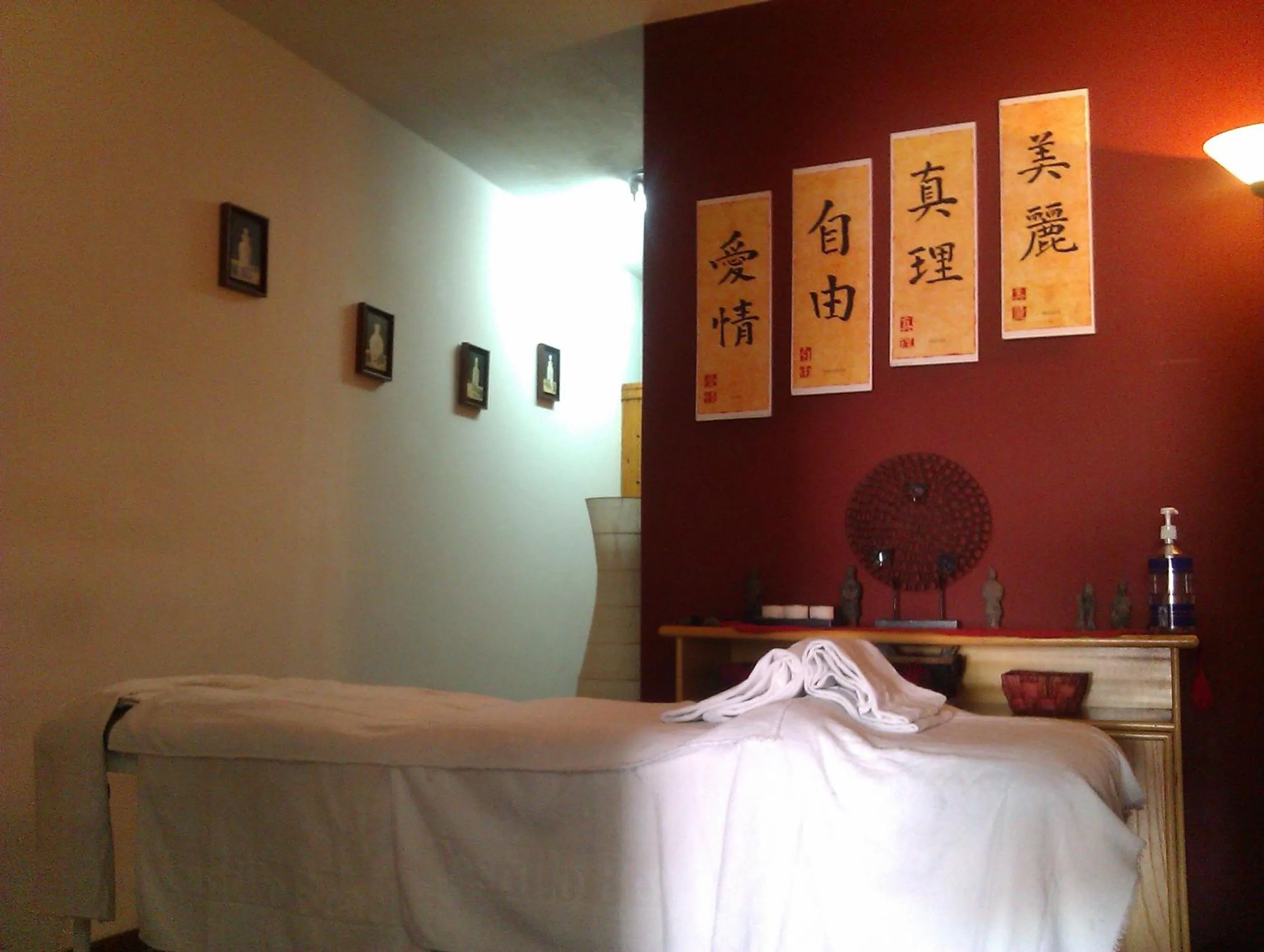 Spa and wellness centre/facilities, Bed in Bungalows Castillo Beach