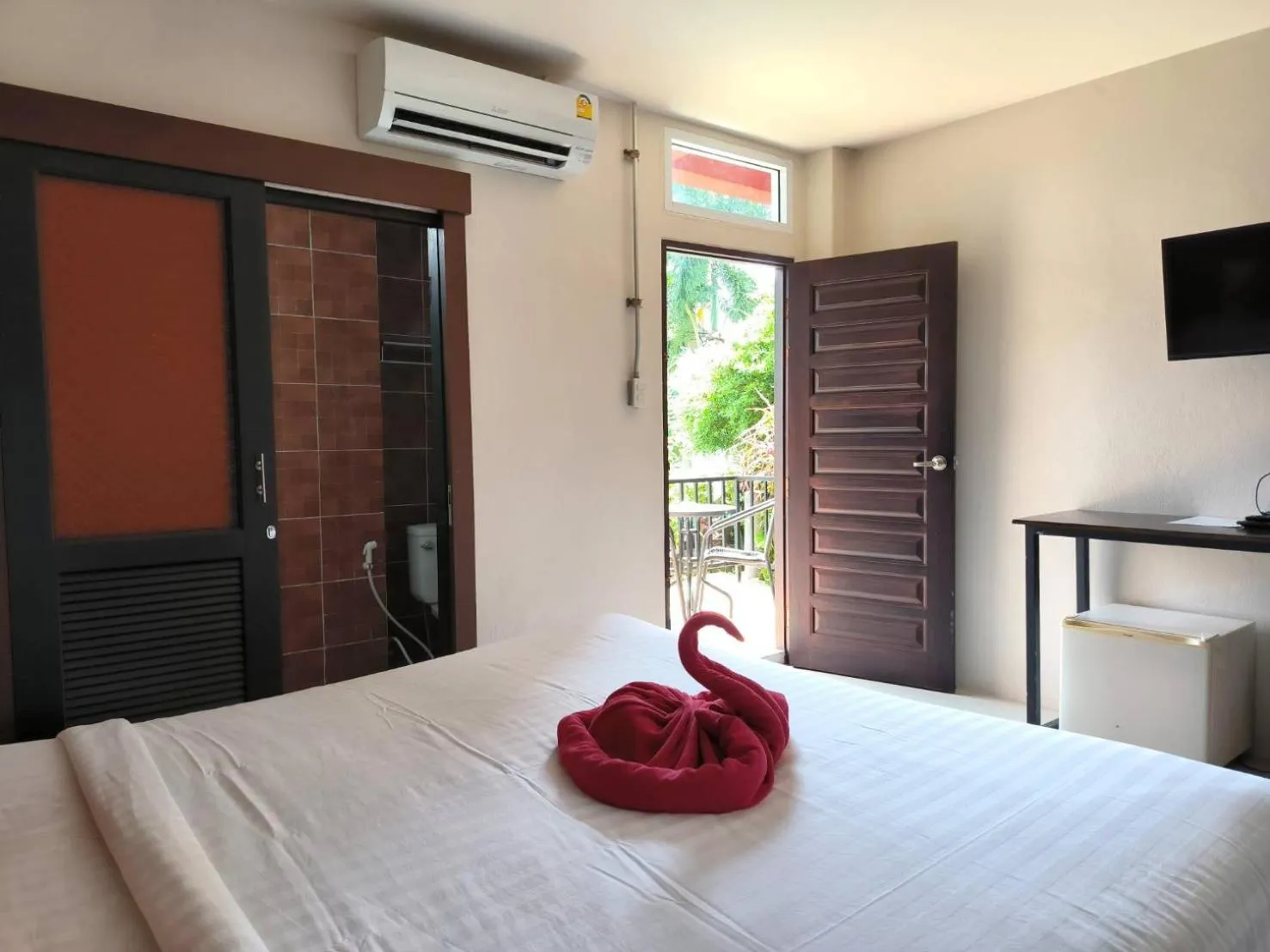 Bed in The Morning mini house aonang - 1500 meters from the beach