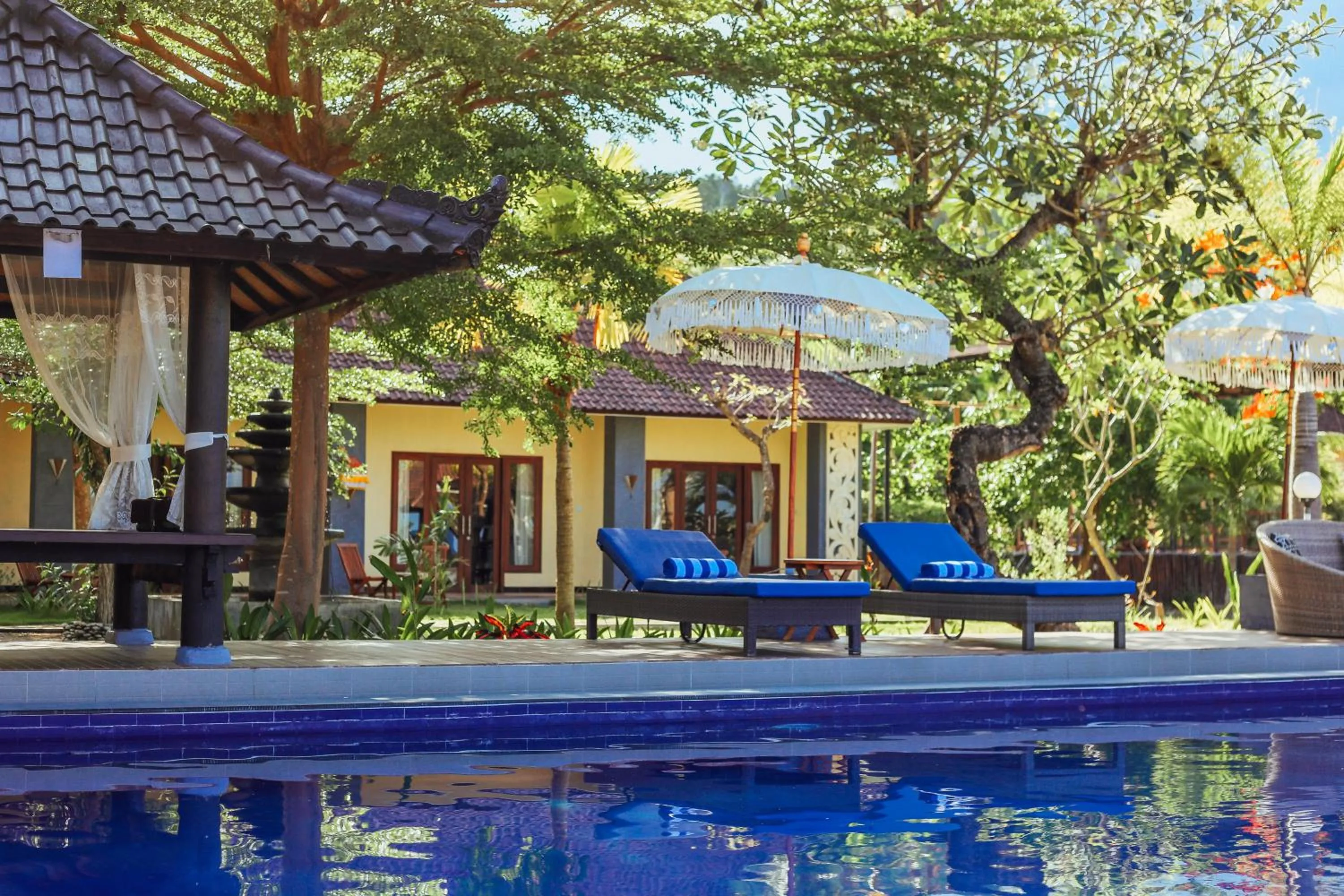 Property building in Grand Ball Beach Garden