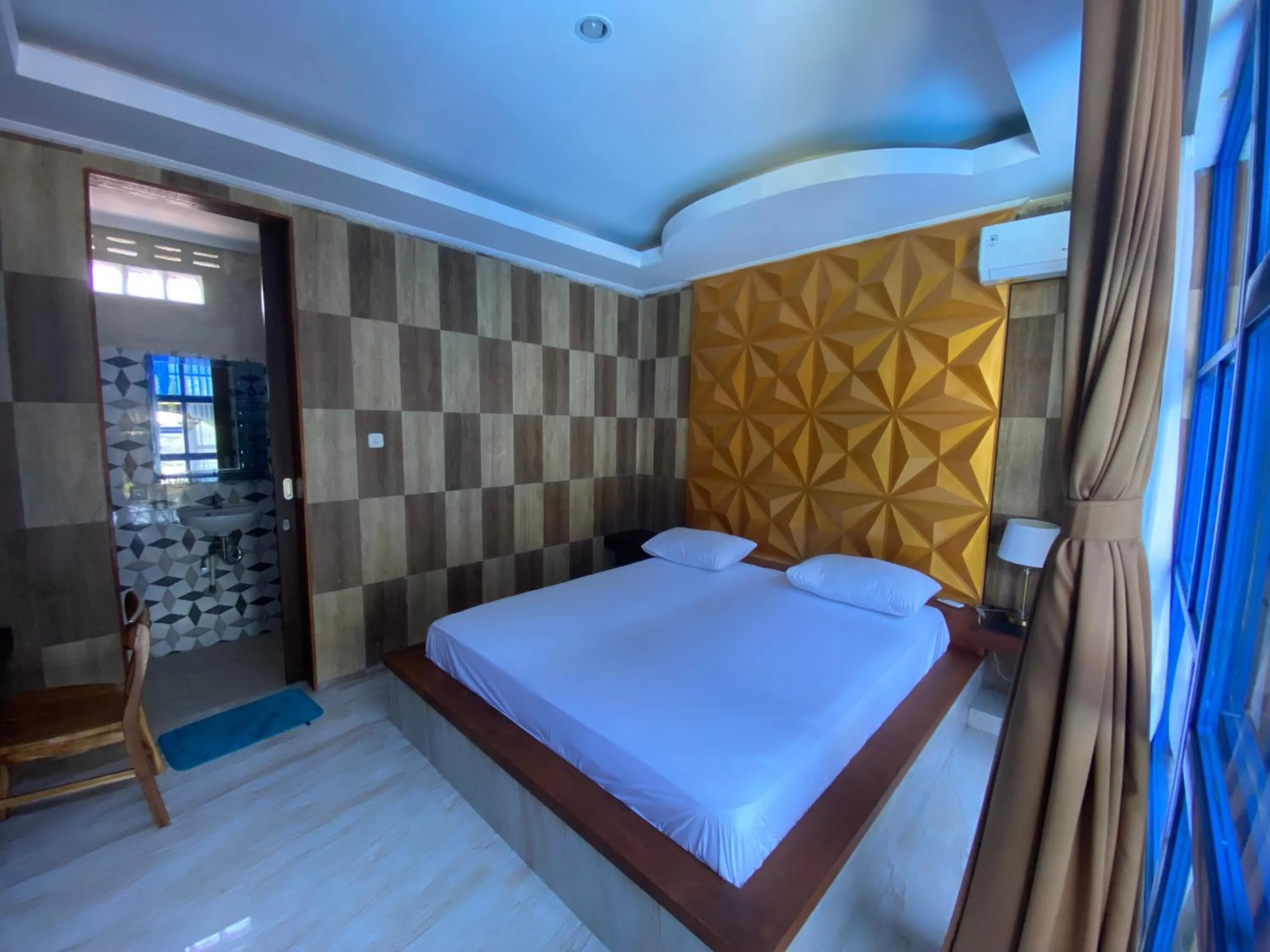Bedroom, Bed in Anny Guesthouse by ecommerceloka