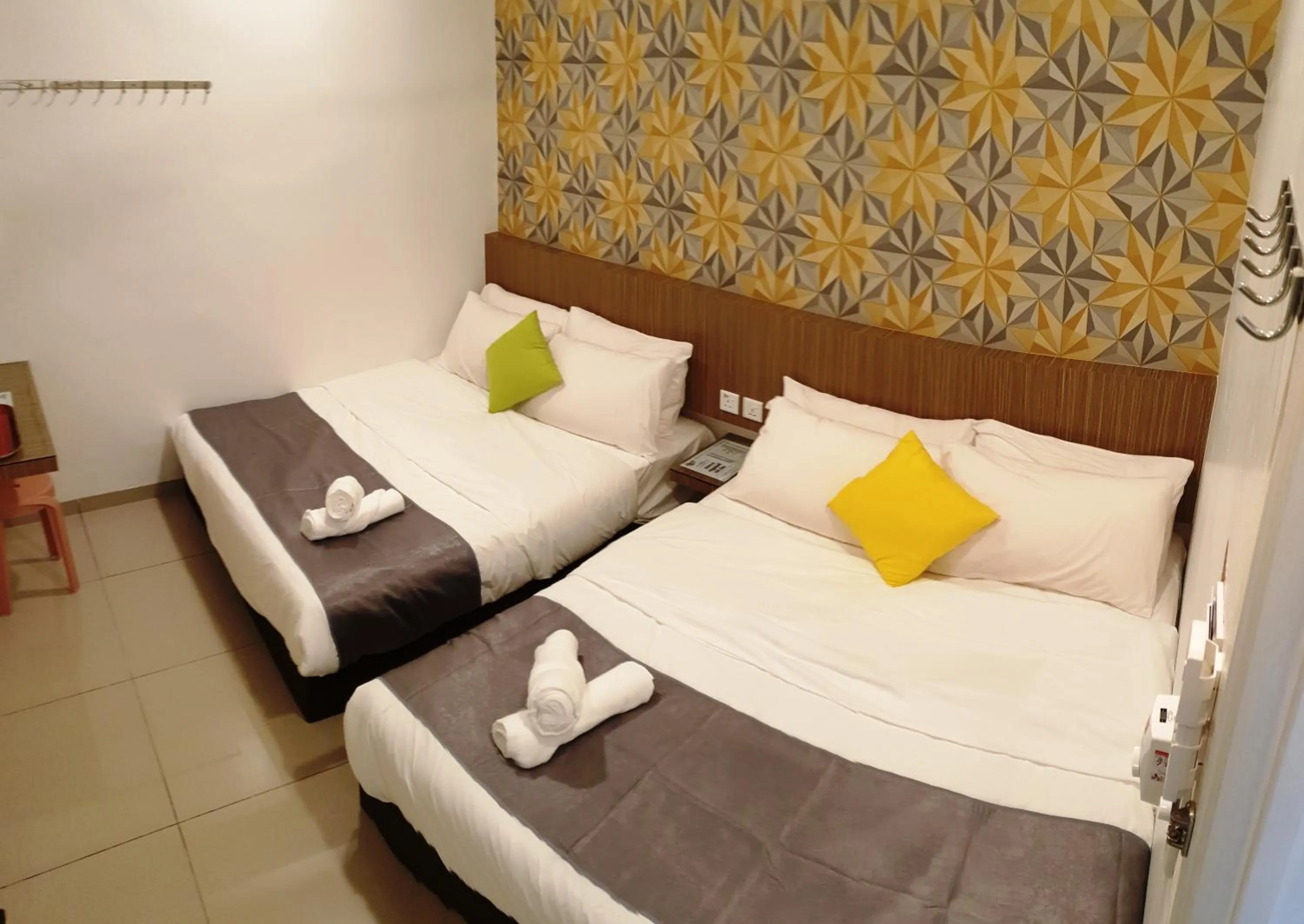 Bed in Garden 96 inn