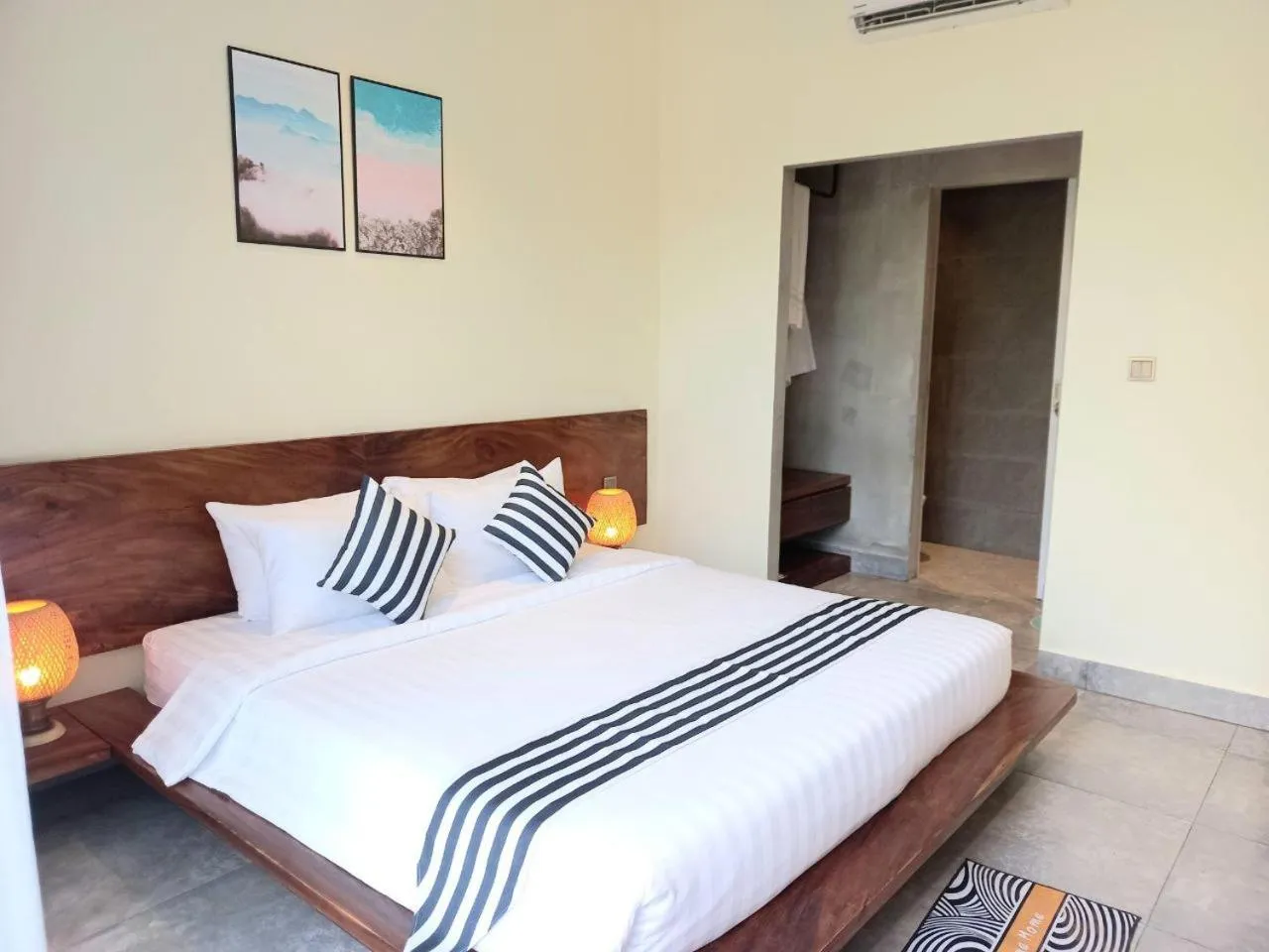 Bed in Kampot Tropical Village