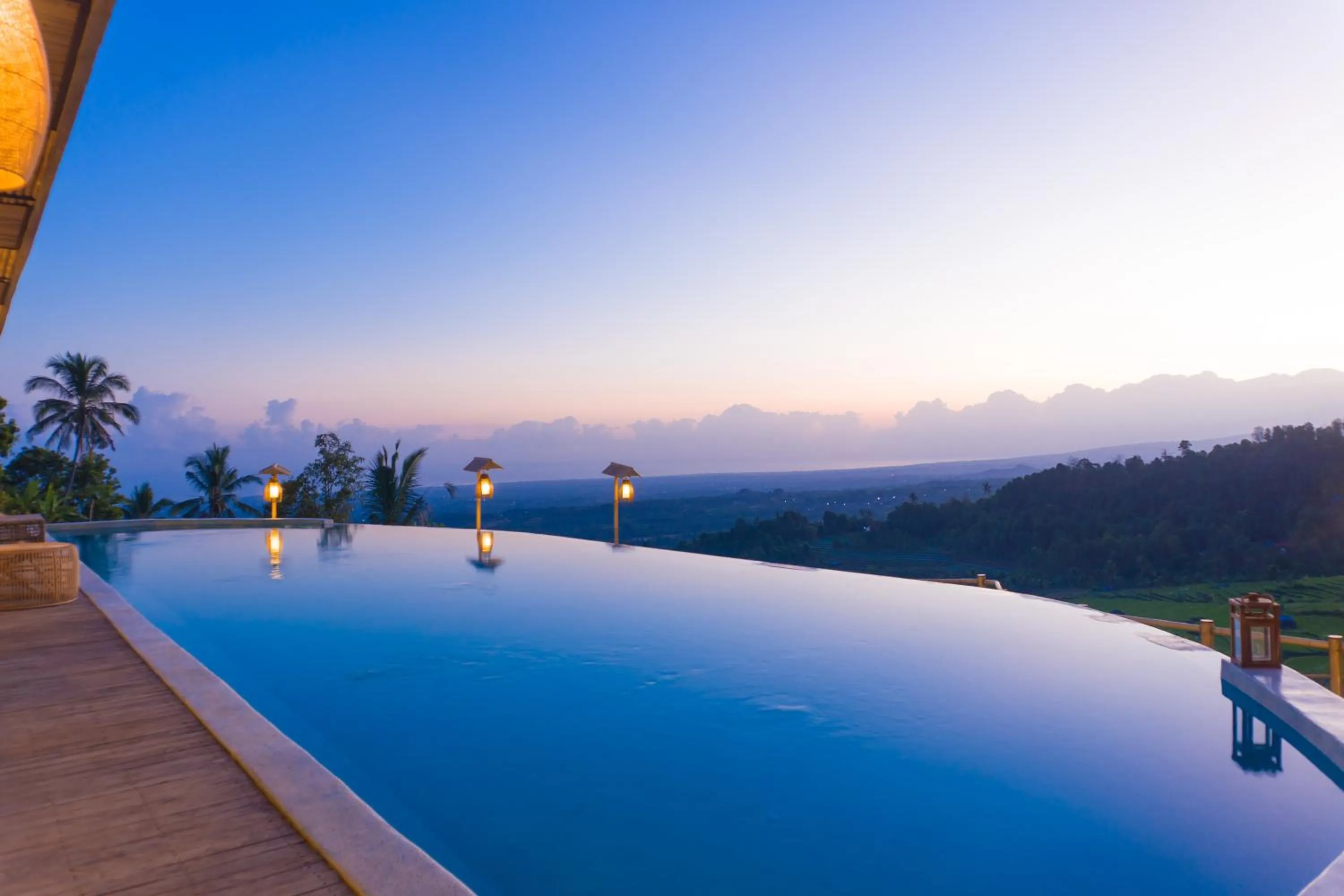 Swimming pool in Maha Hills Resort by Mahaprana Experience