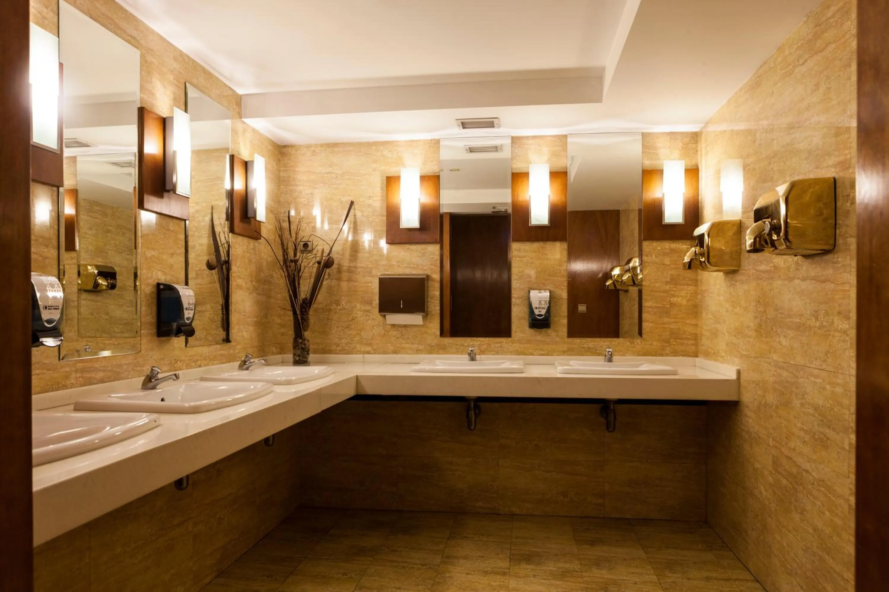 Toilet in Hotel Don Paco