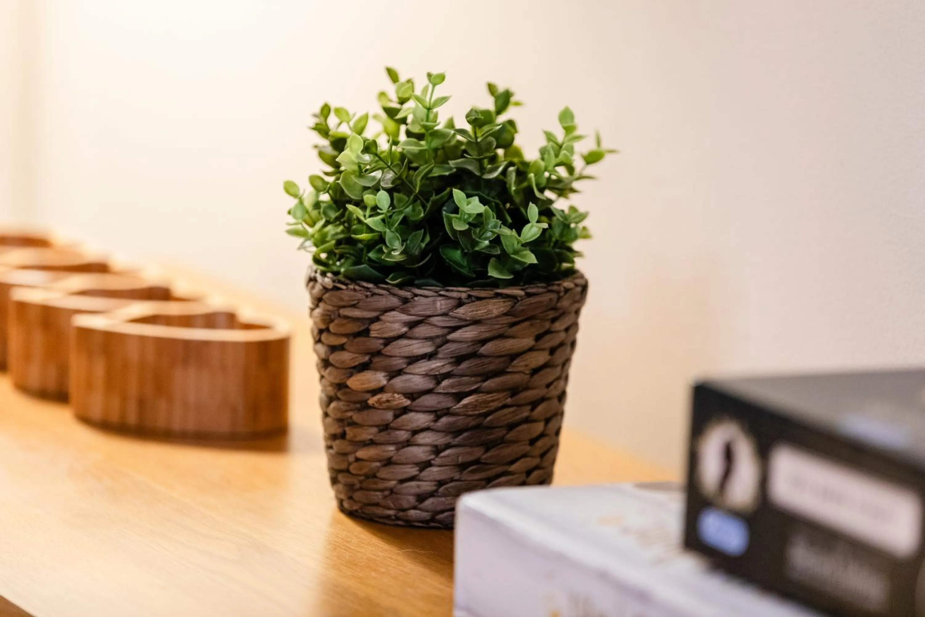 Chichester retreat house with free parking