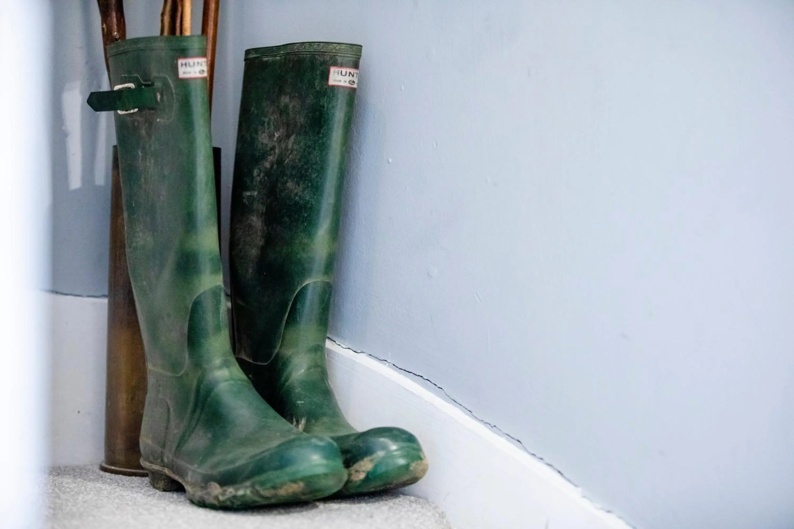 Chichester retreat house with free parking