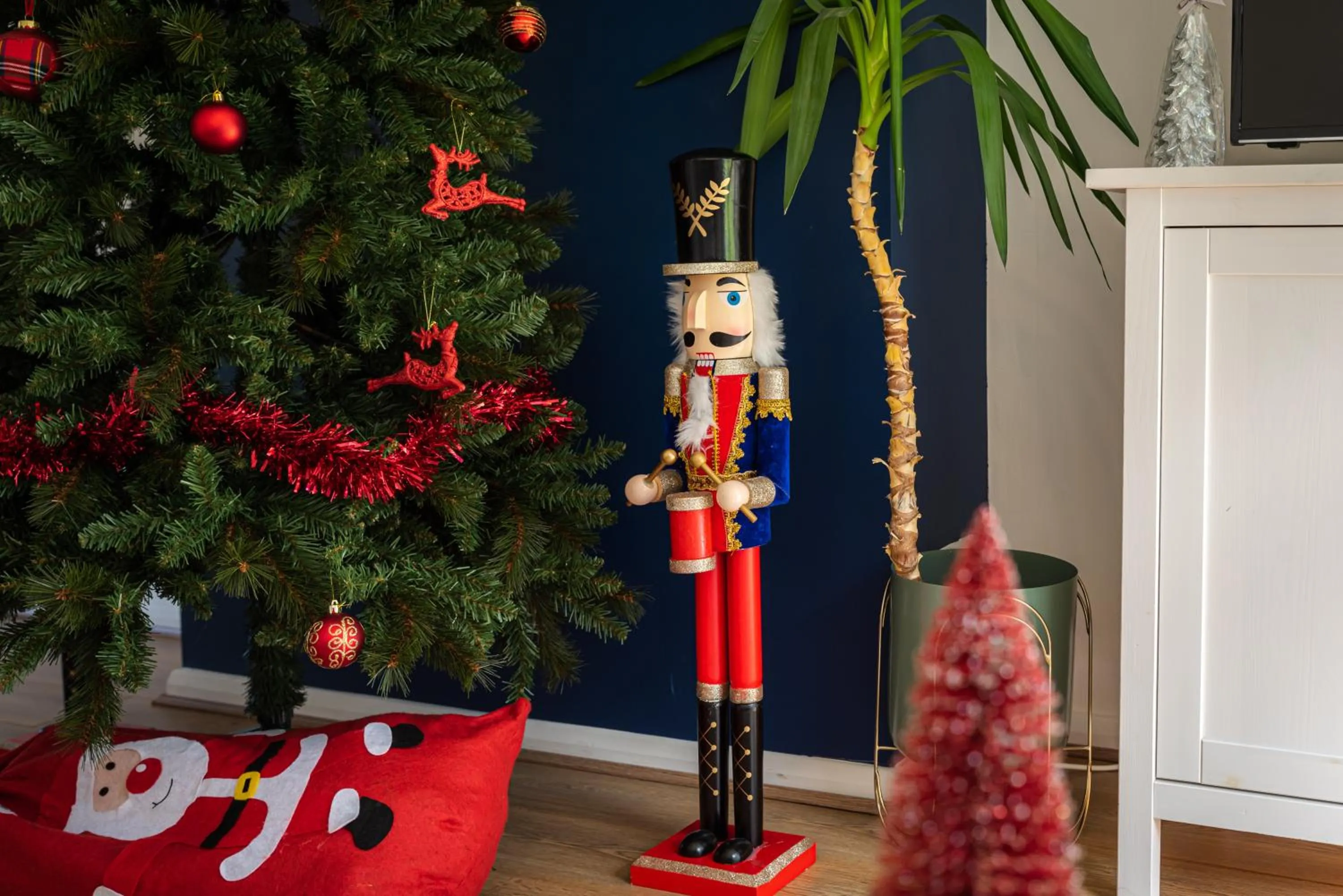 Chichester retreat house with free parking