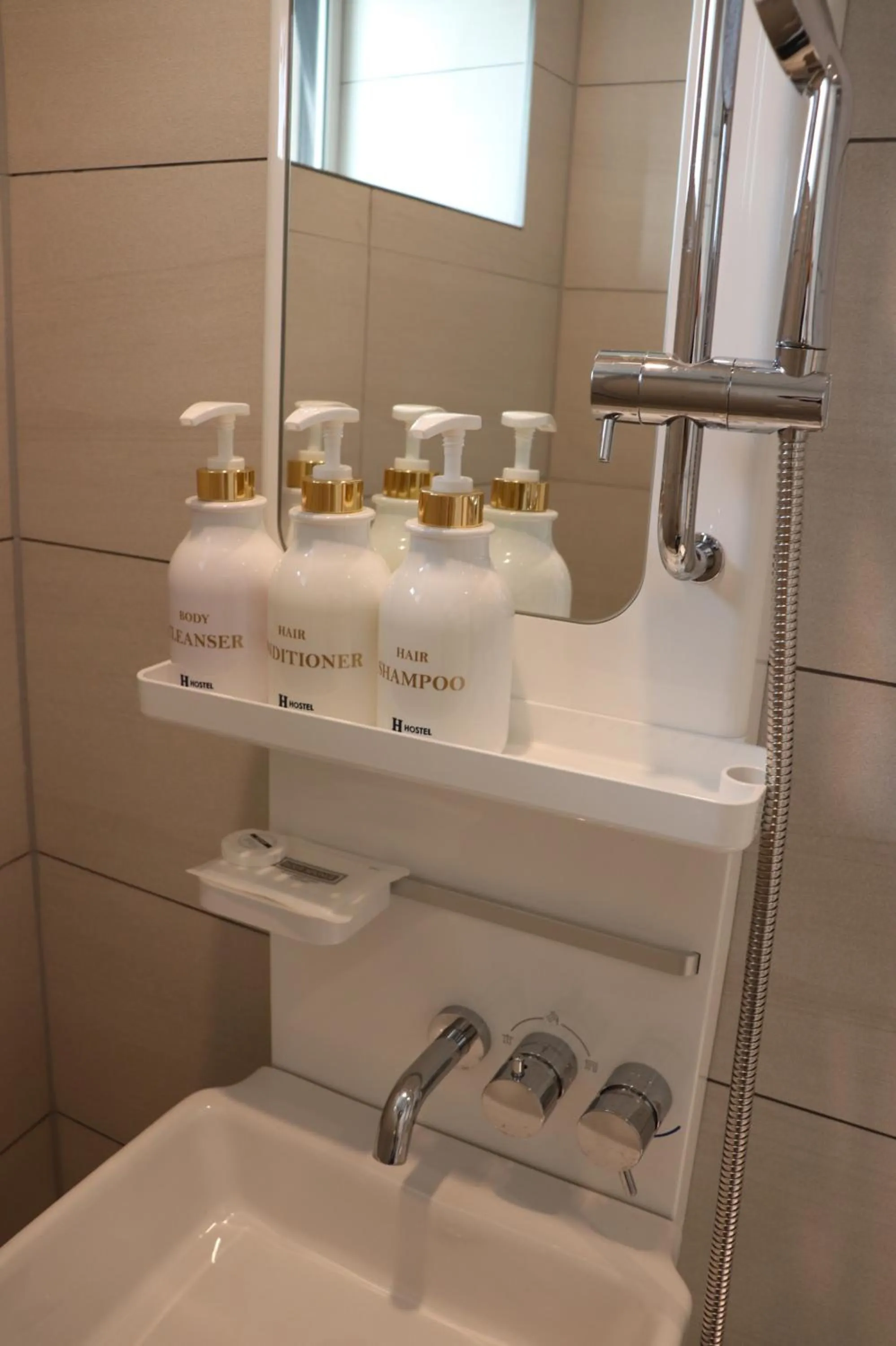 Bathroom in H HOSTEL Itaewon