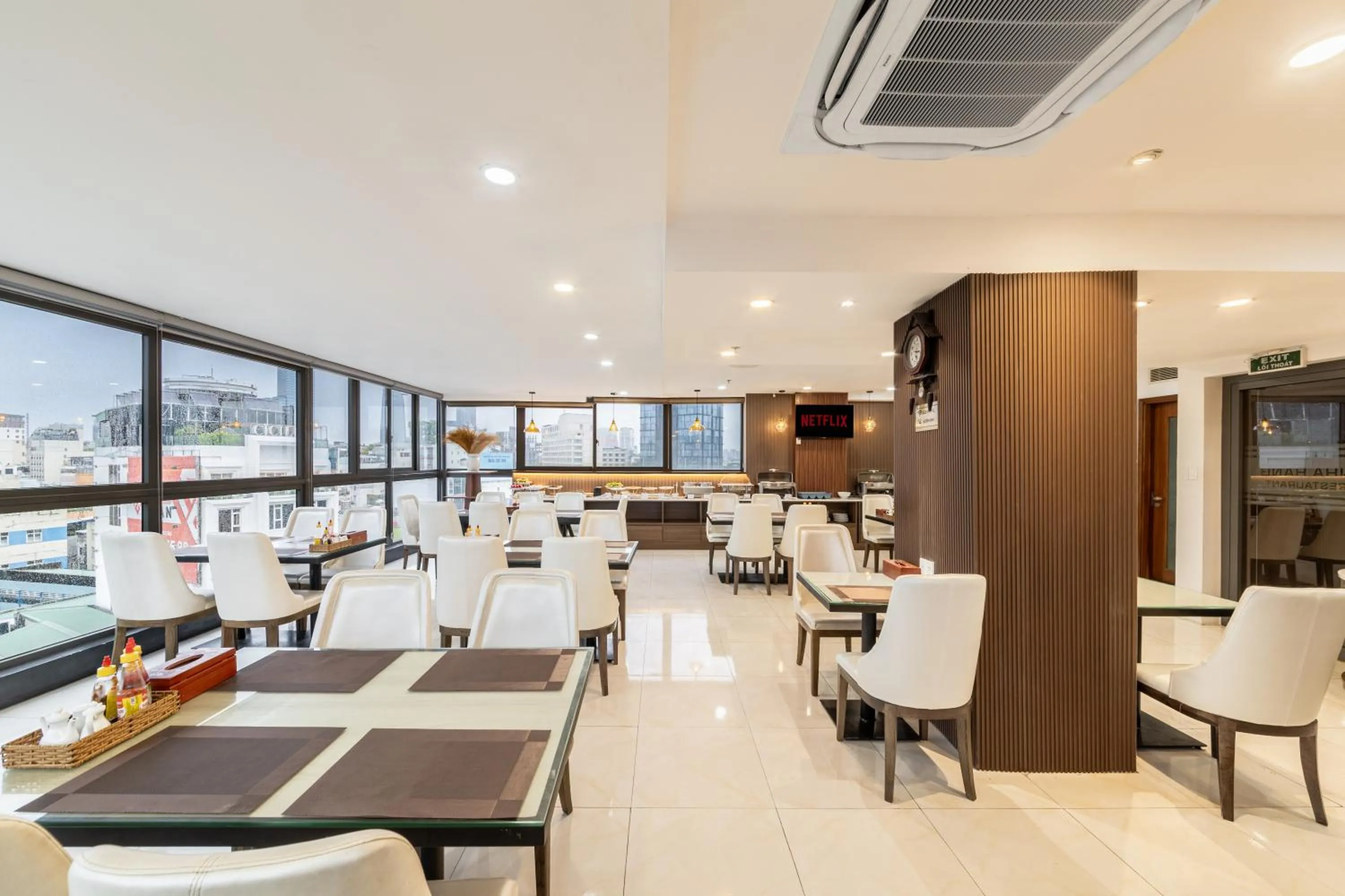 Restaurant/places to eat in A25 Hotel - 55 Cách Mạng Tháng 8