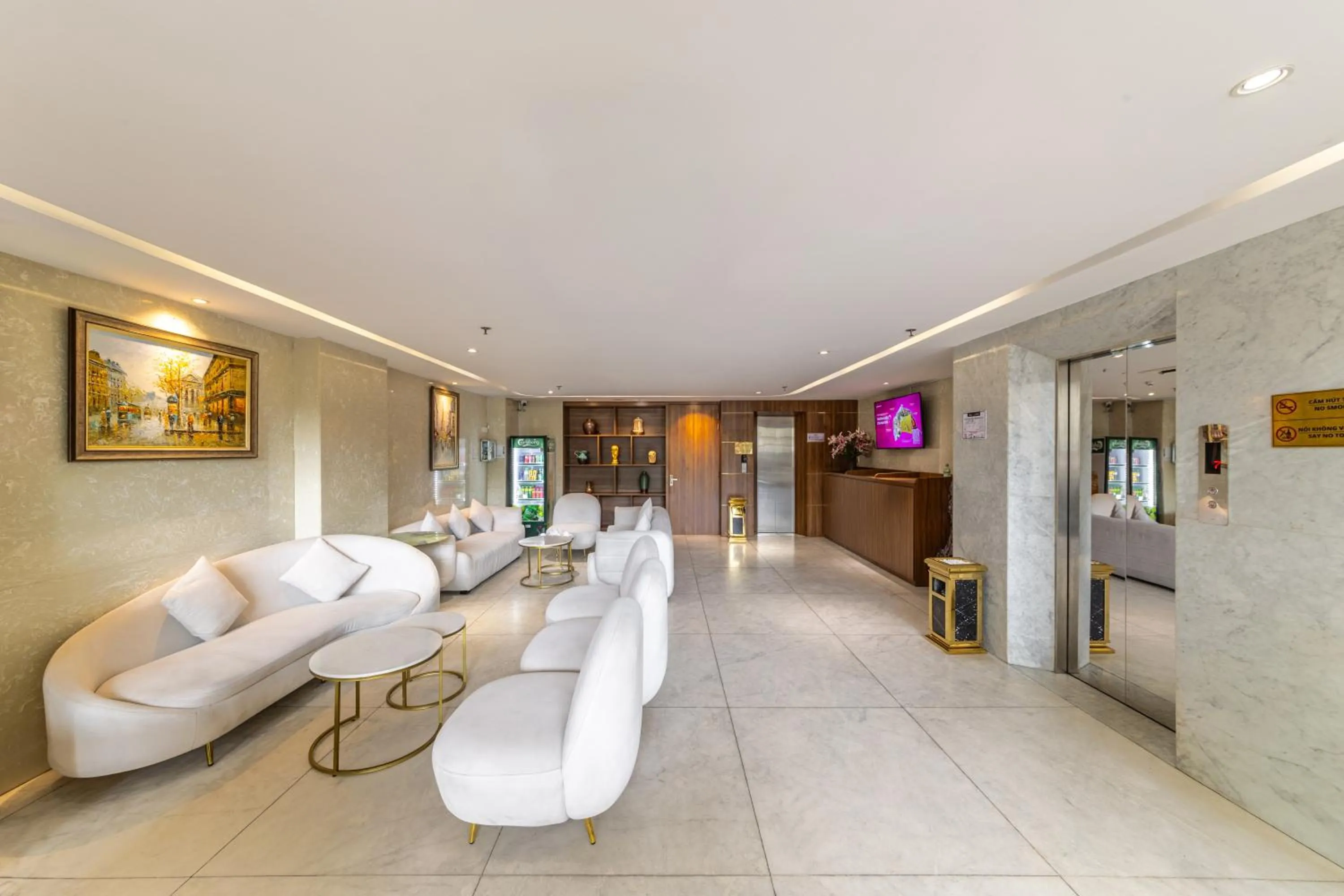 Seating area in A25 Hotel - 55 Cách Mạng Tháng 8