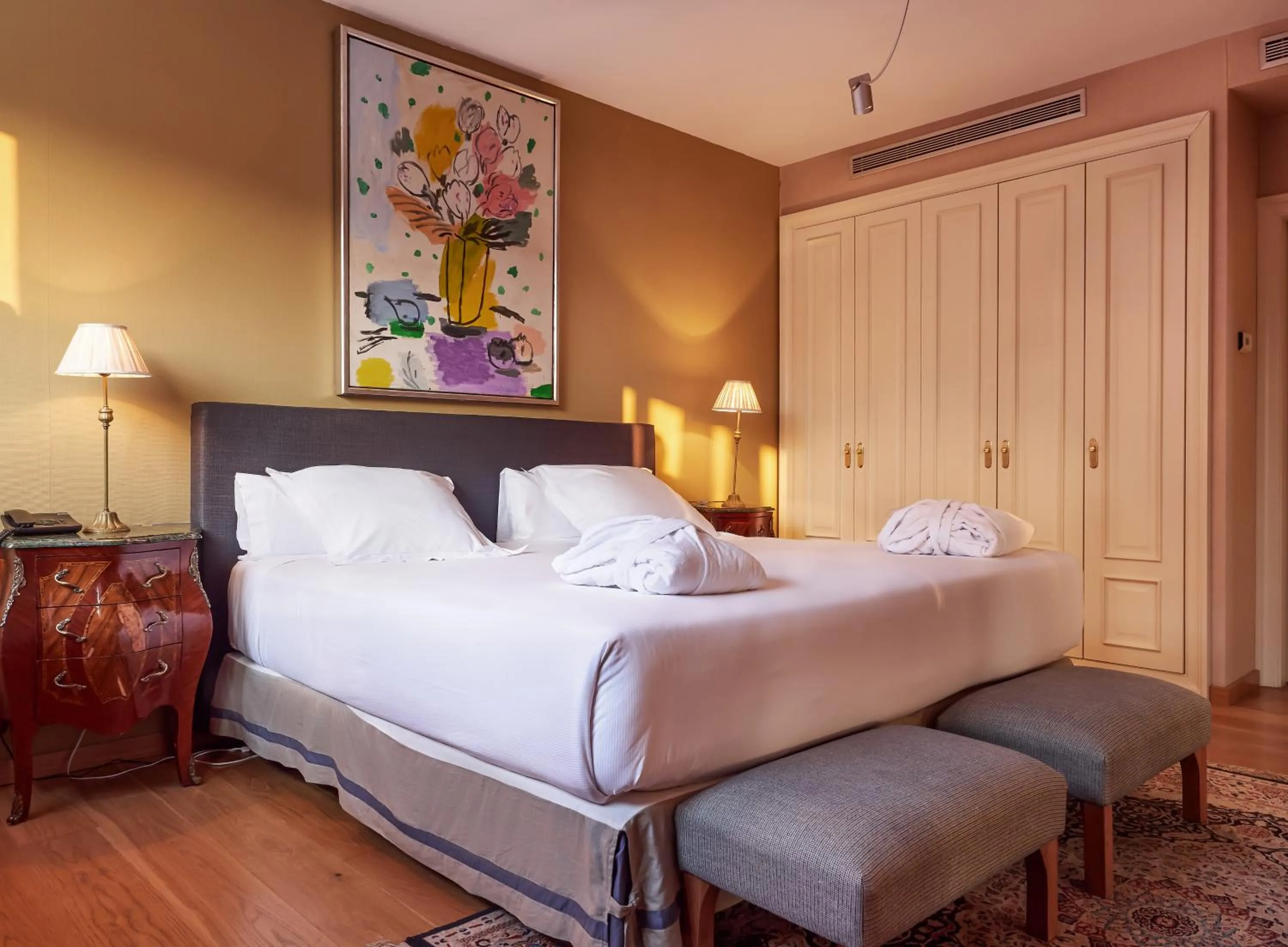 Bed in Hotel Blancafort Spa Termal