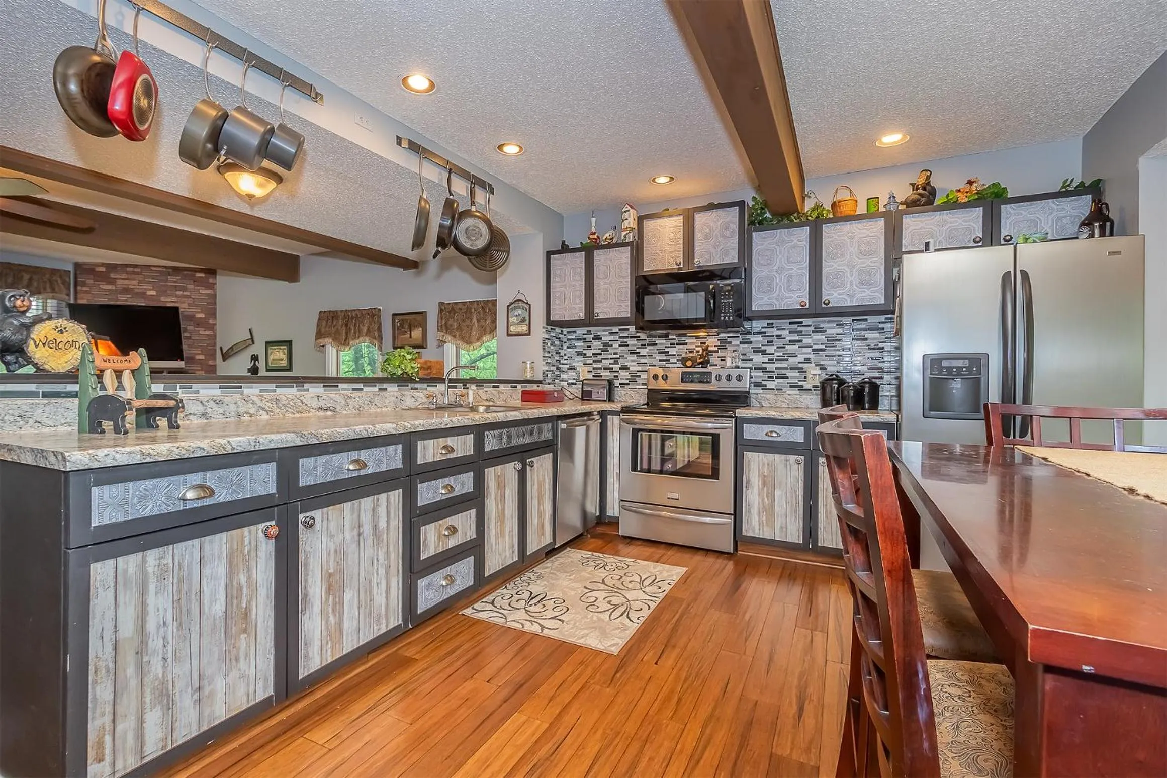 Property building in Beary Relaxing