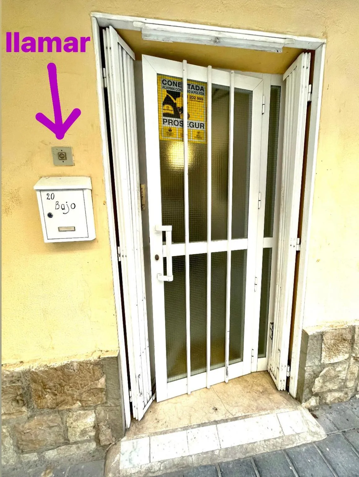 Property building in Las habitaciones en Alicante