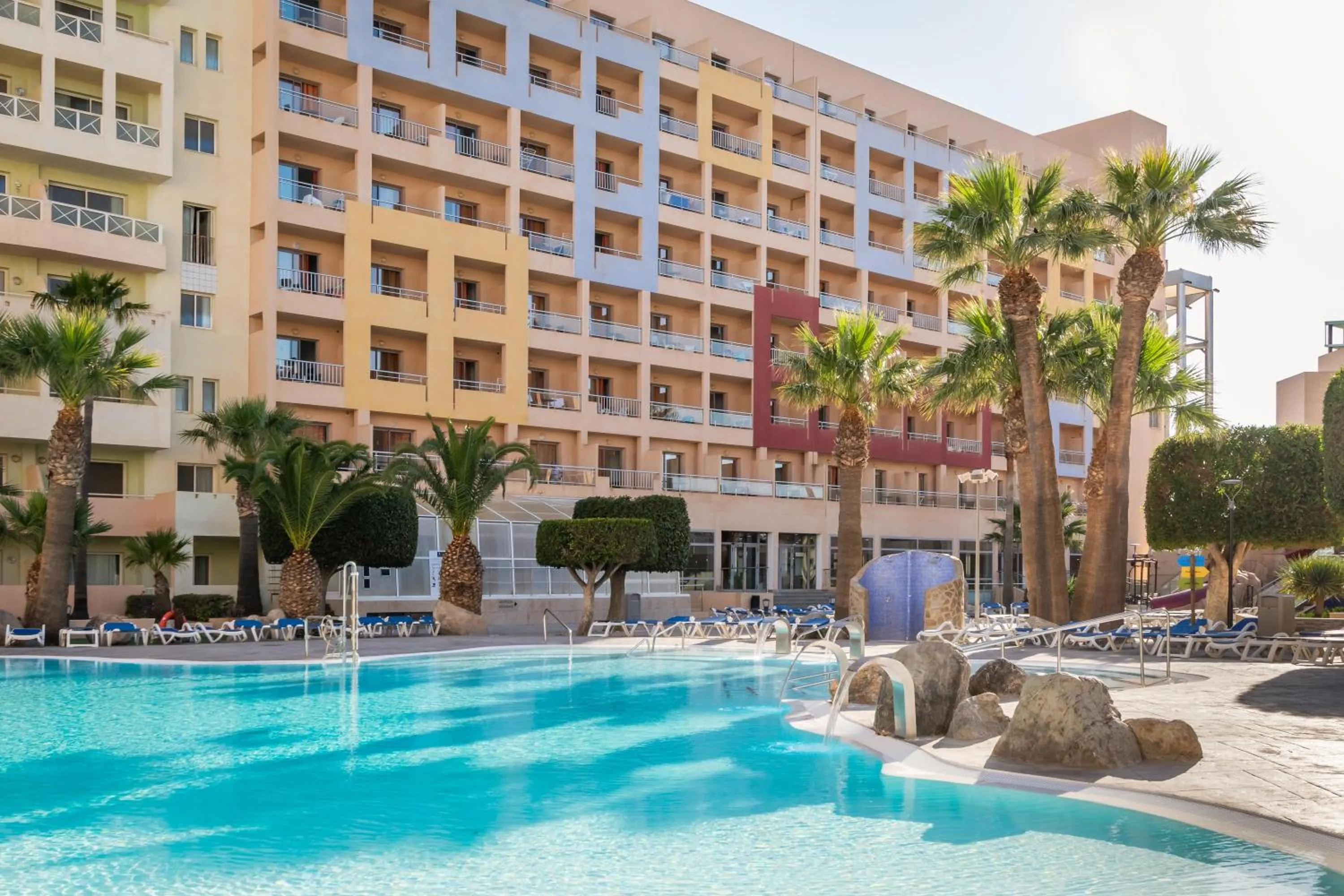 Swimming pool in Hotel Fenix Family by ALEGRIA