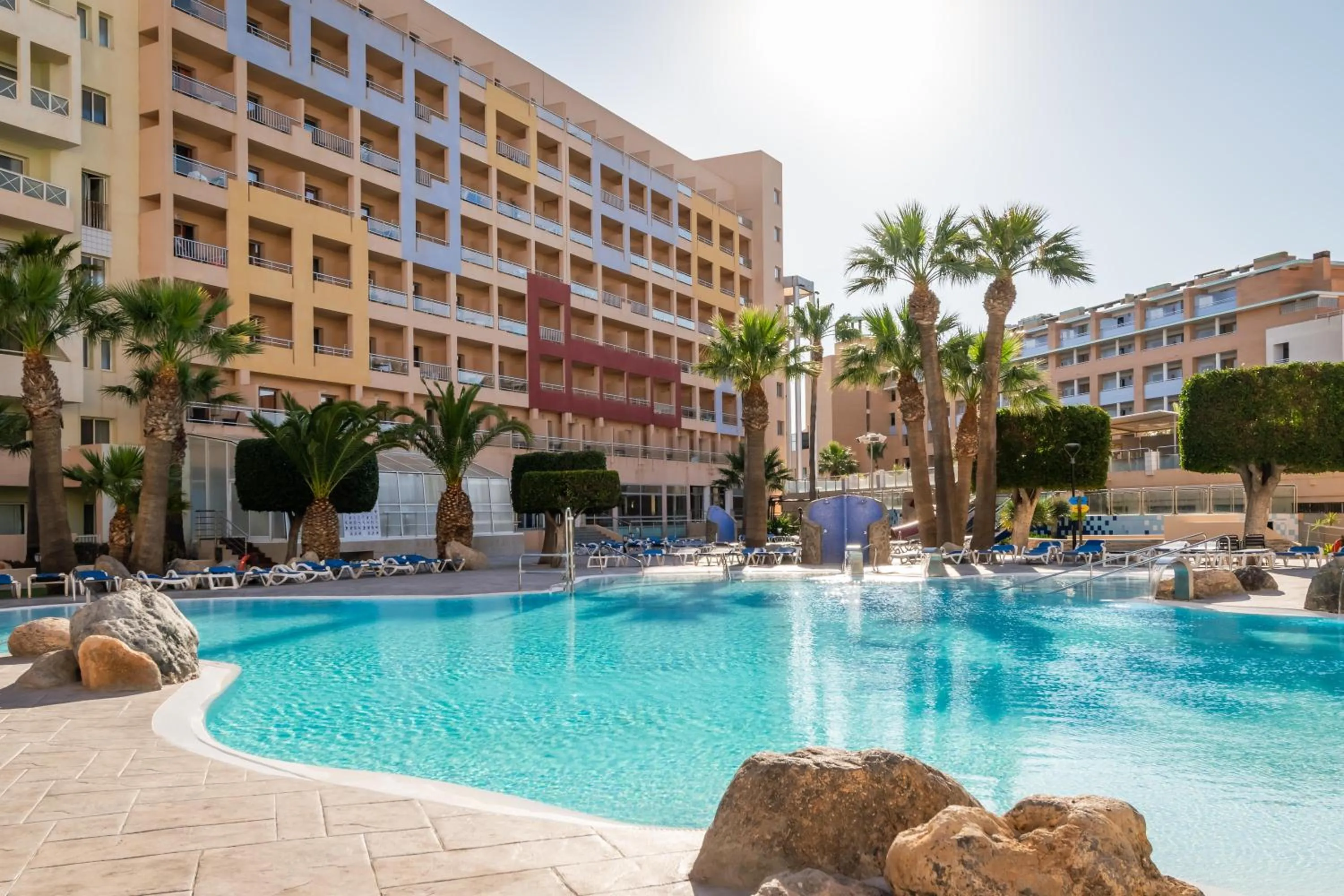 Swimming pool in Hotel Fenix Family by ALEGRIA
