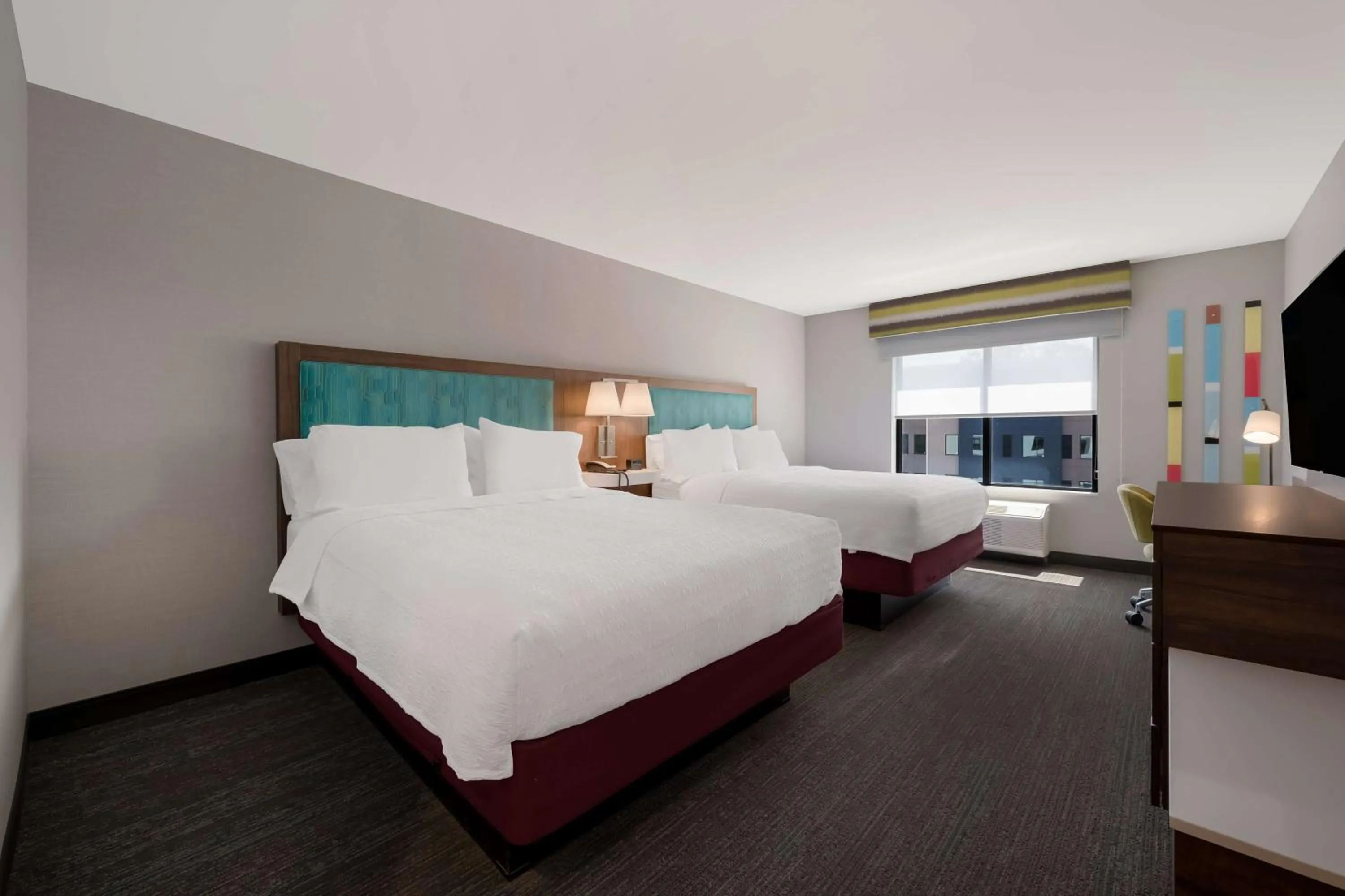 Bed in Hampton Inn by Hilton Detroit Southfield